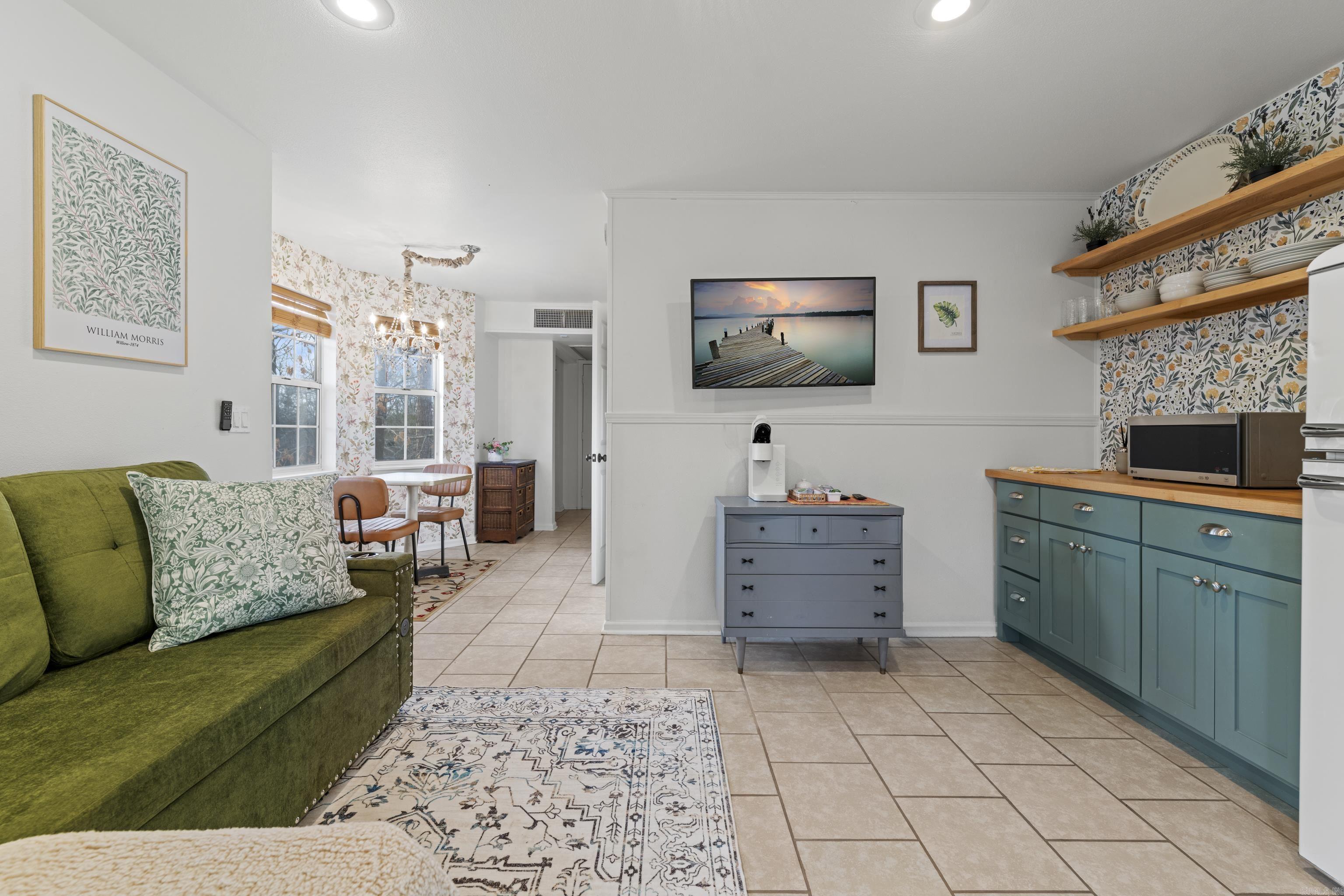 SUMMERHILL PLACE CONDOS - Residential