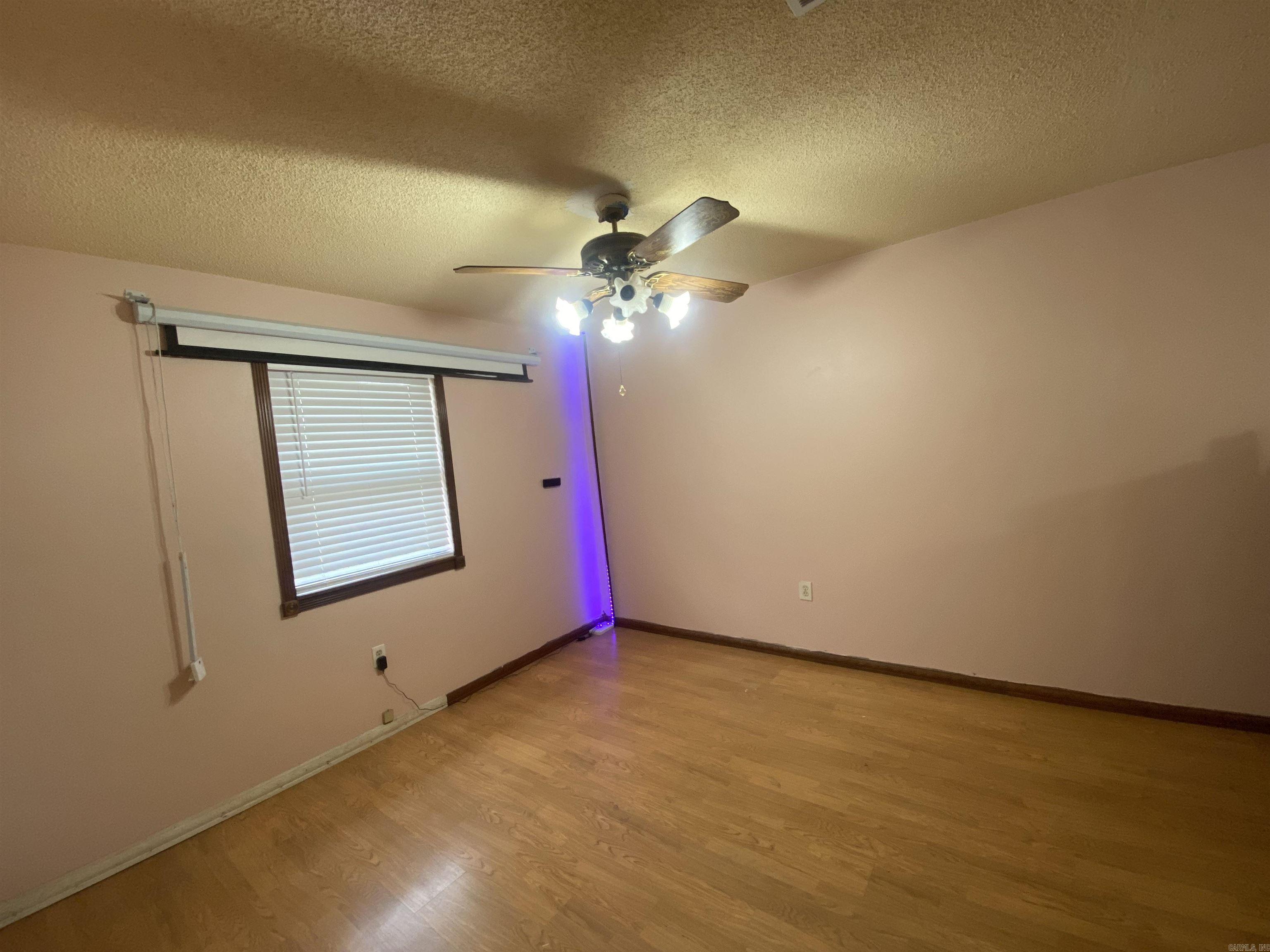 CUSHING MANOR - Residential