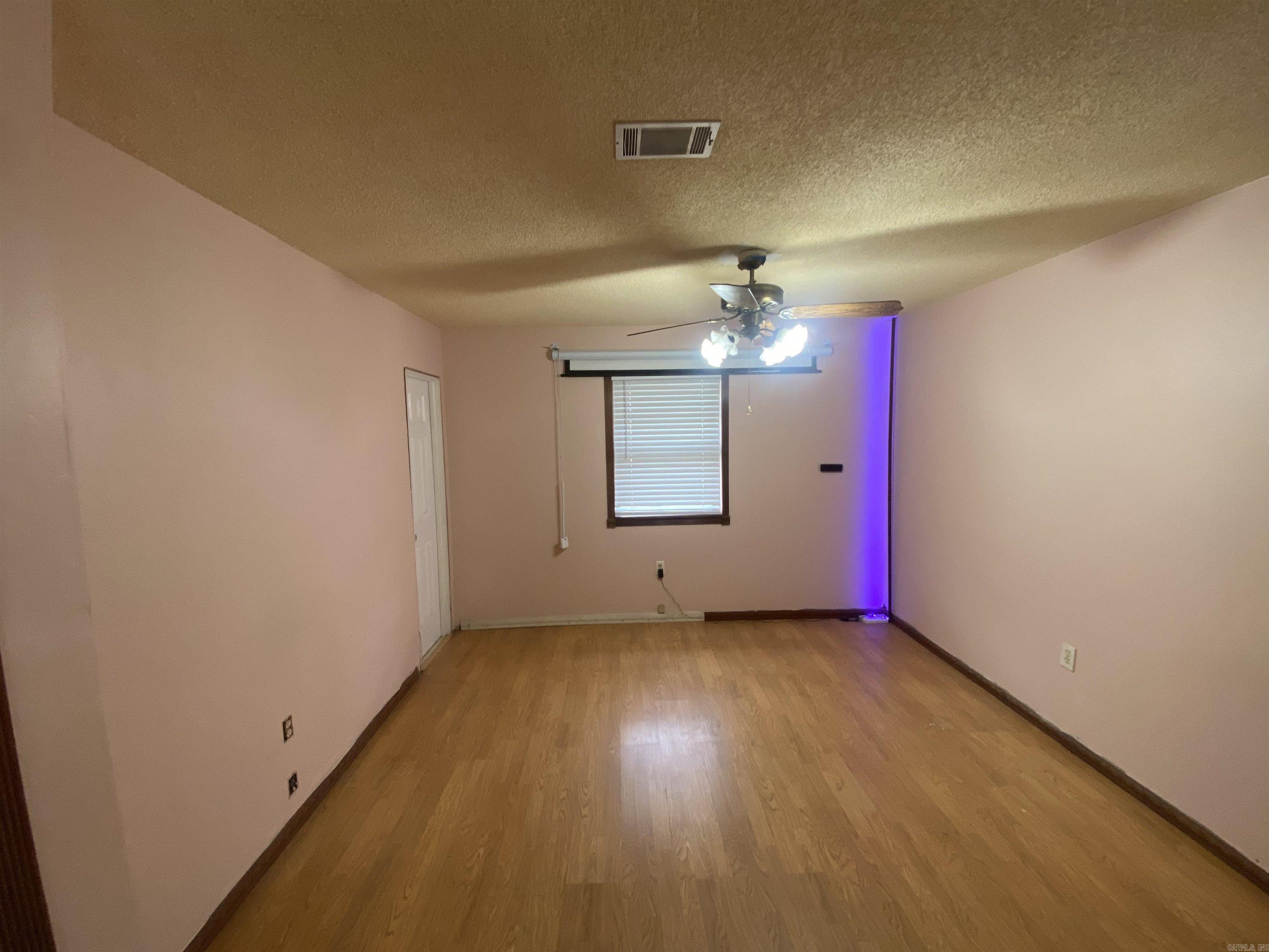 CUSHING MANOR - Residential