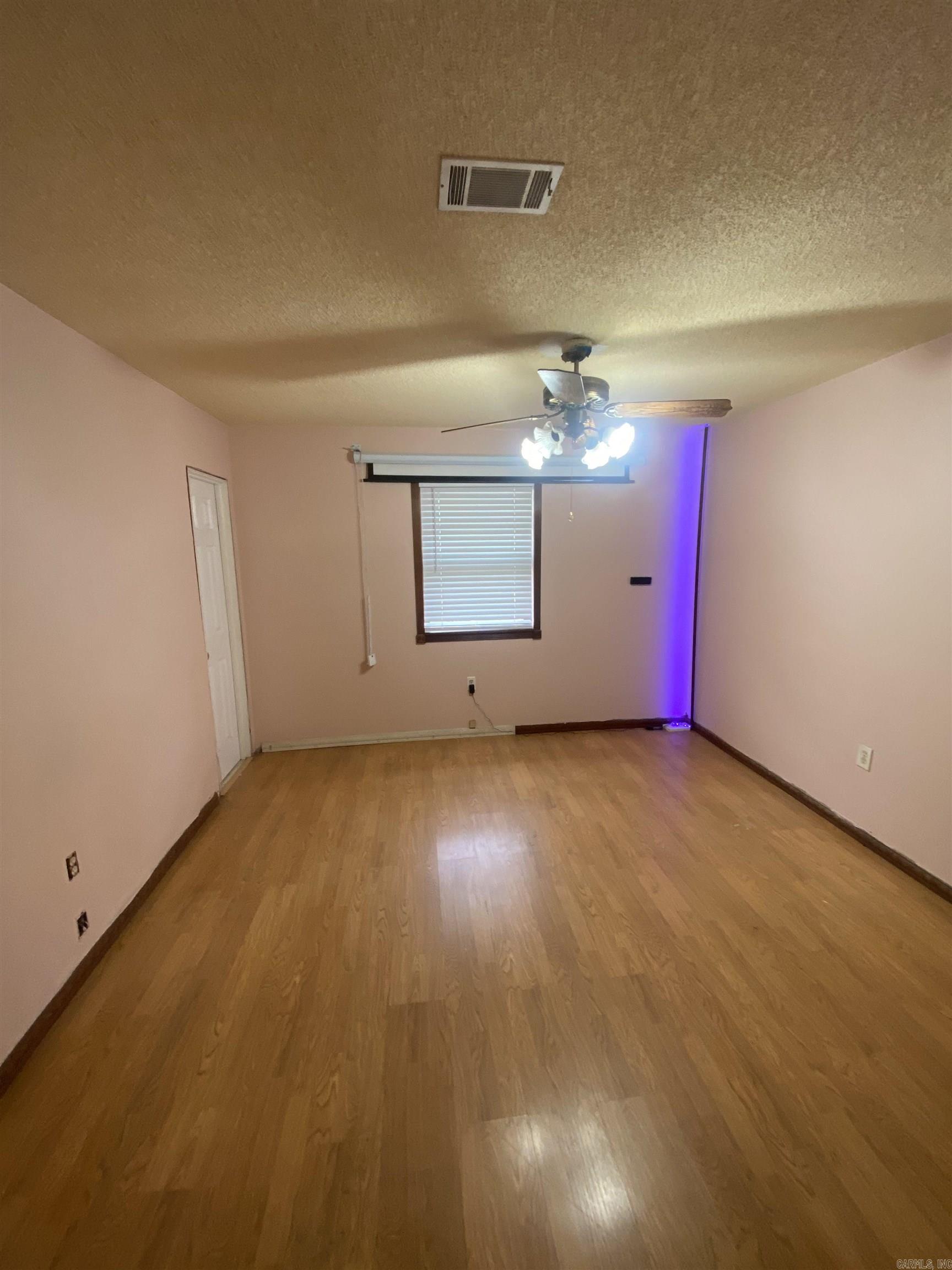 CUSHING MANOR - Residential