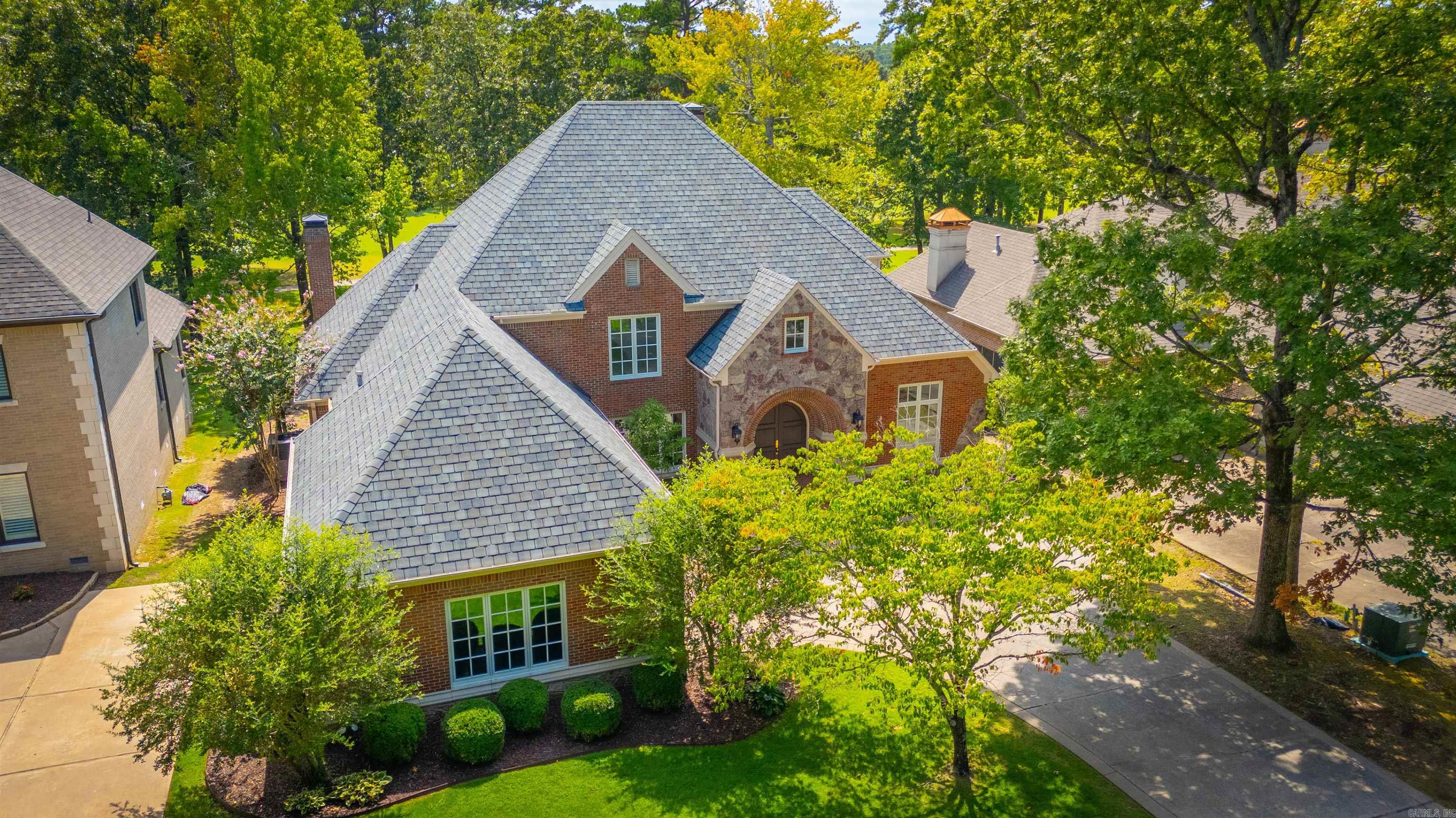 CHENAL VALLEY AVIGNON COURT - Residential