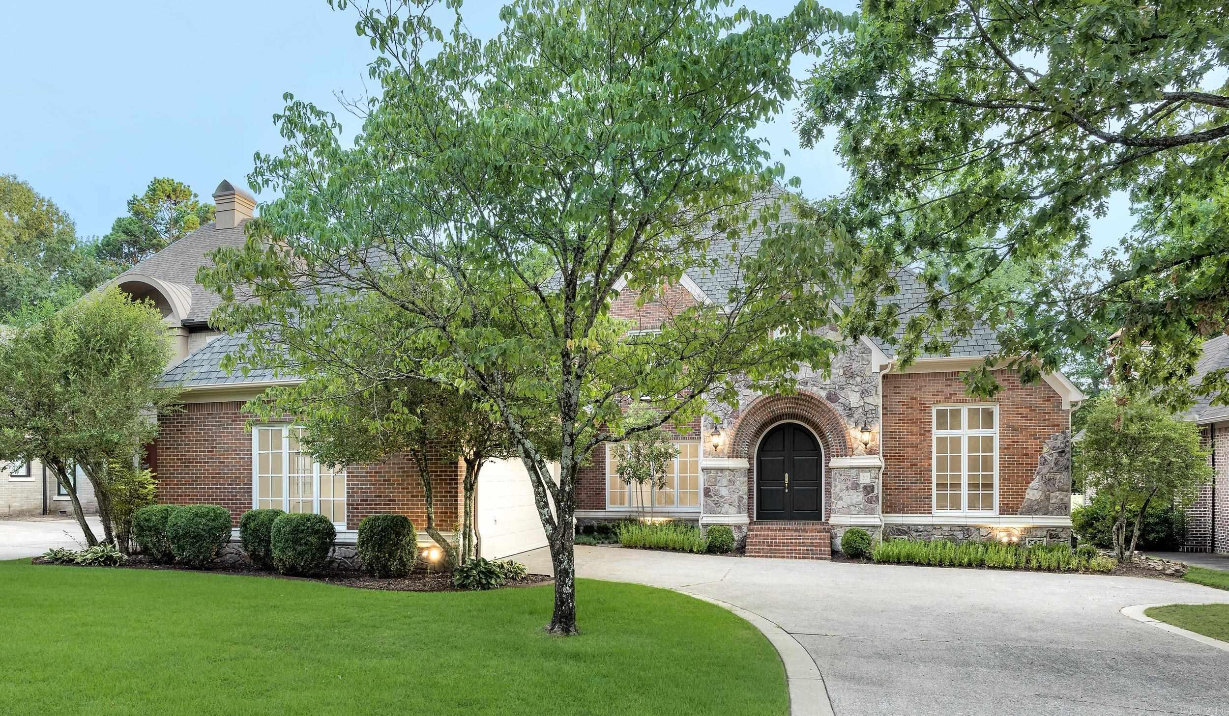 CHENAL VALLEY AVIGNON COURT - Residential