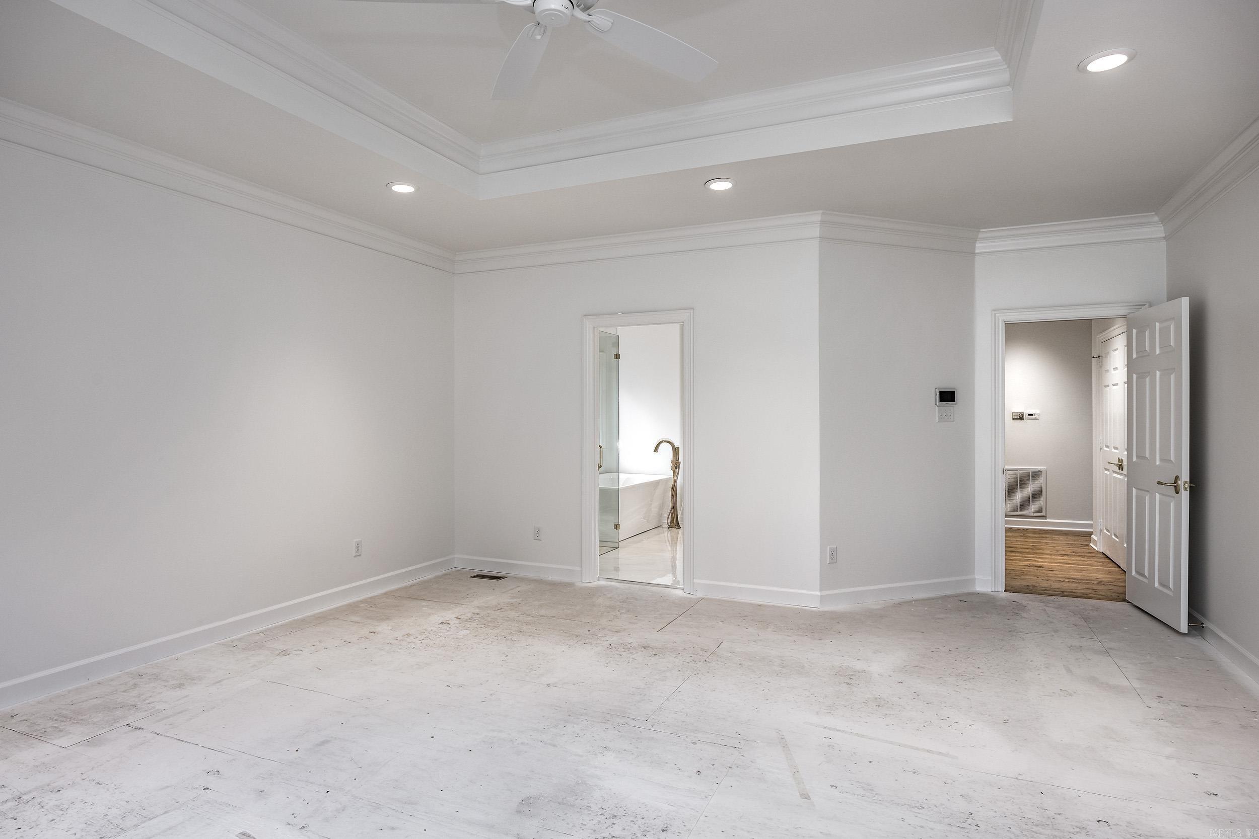 CHENAL VALLEY AVIGNON COURT - Residential