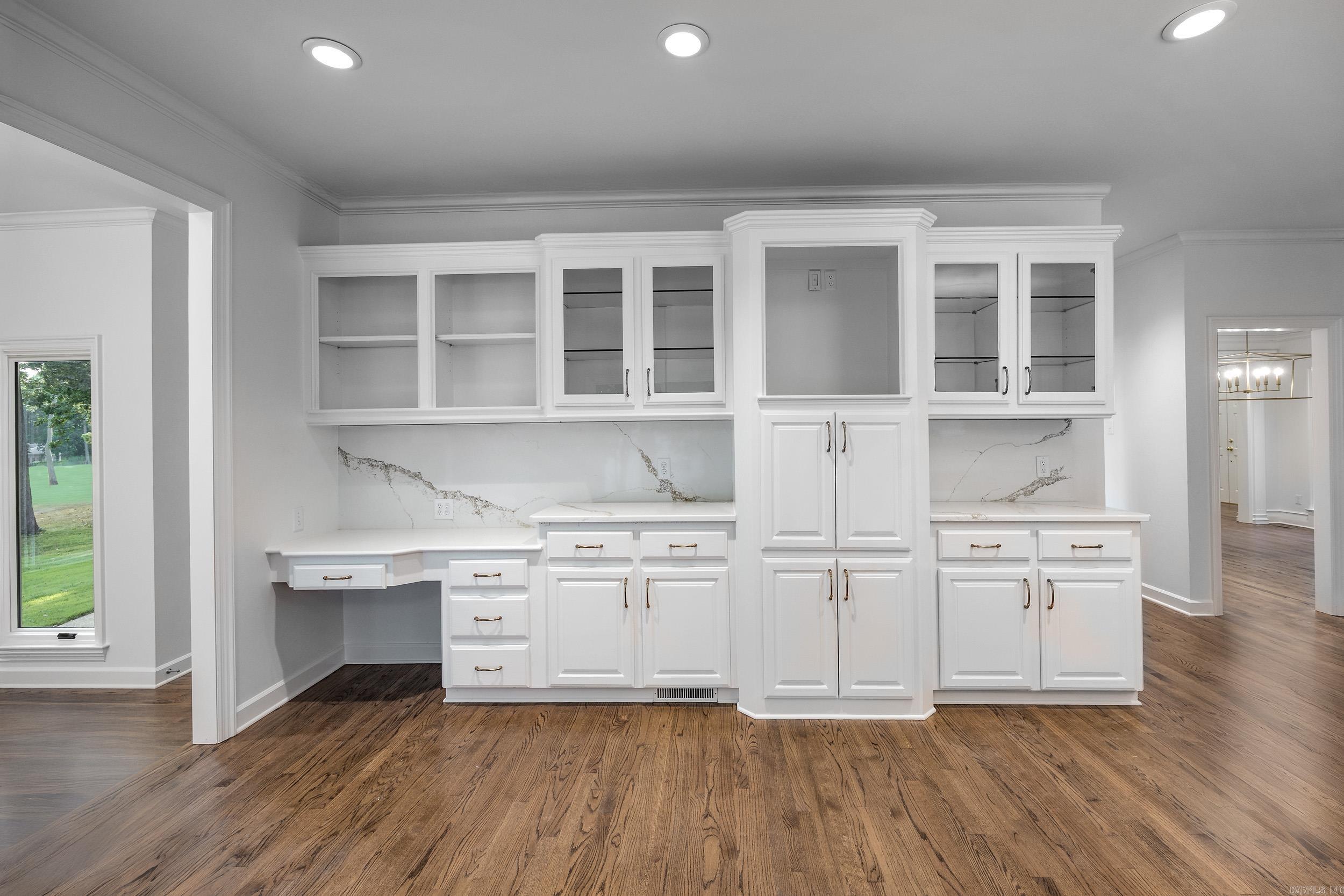 CHENAL VALLEY AVIGNON COURT - Residential