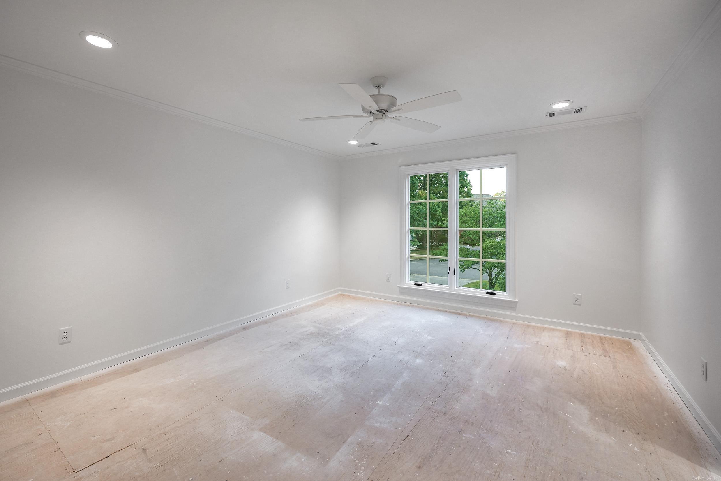 CHENAL VALLEY AVIGNON COURT - Residential