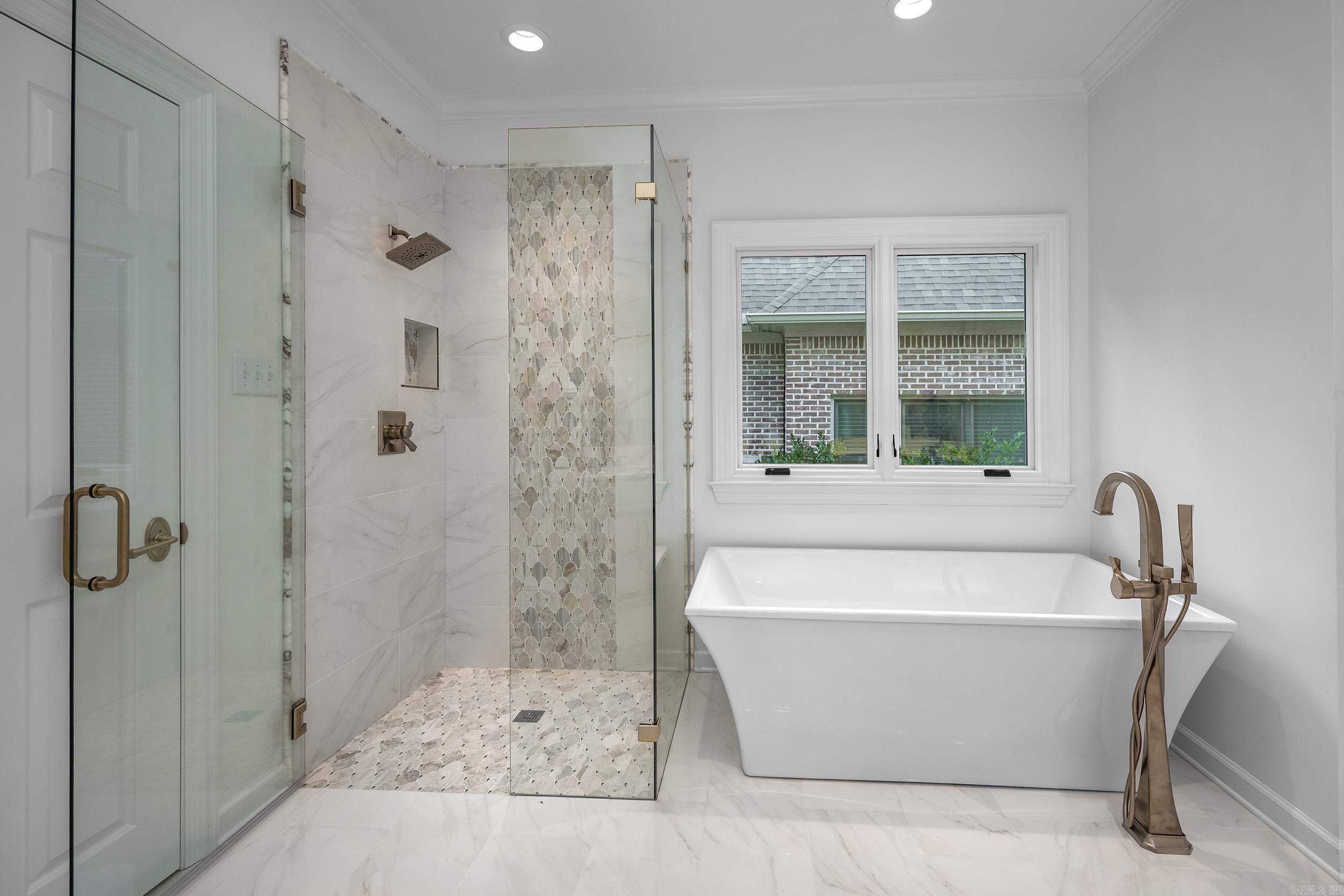 CHENAL VALLEY AVIGNON COURT - Residential