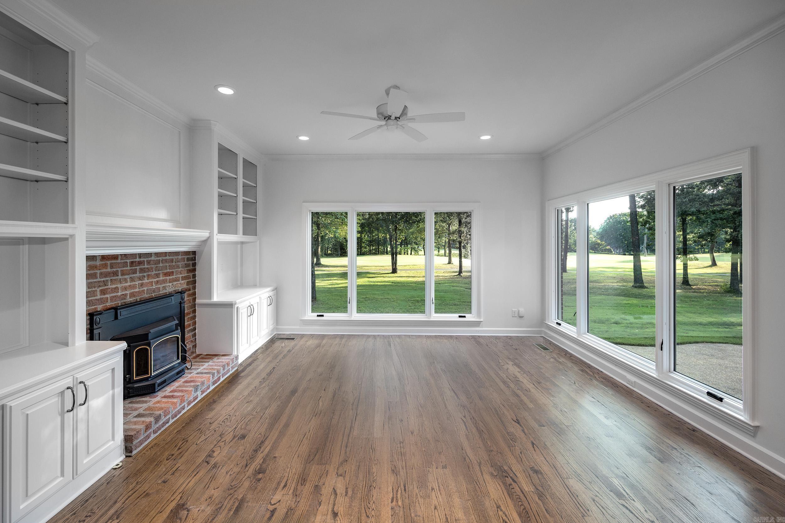 CHENAL VALLEY AVIGNON COURT - Residential