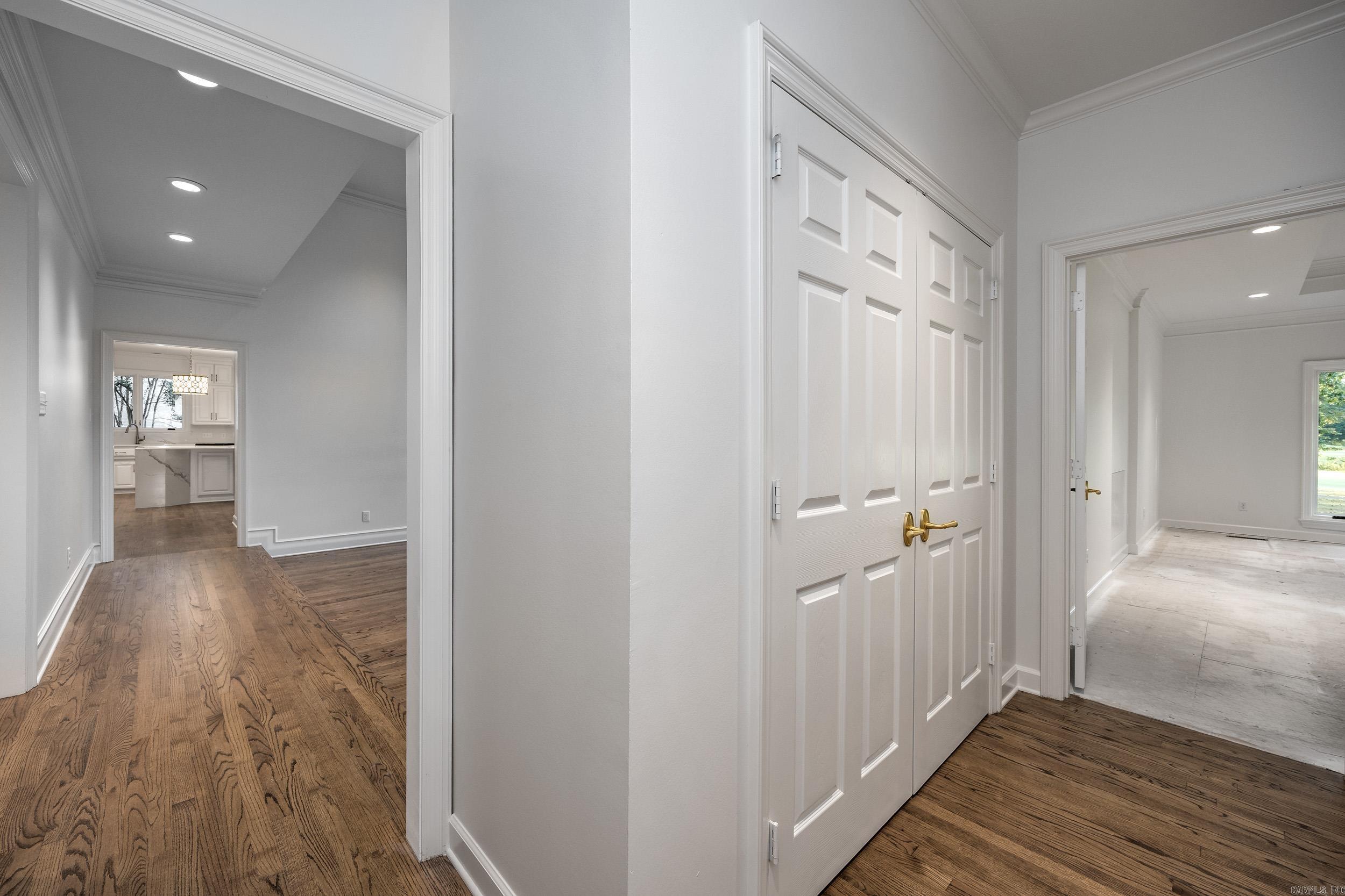 CHENAL VALLEY AVIGNON COURT - Residential