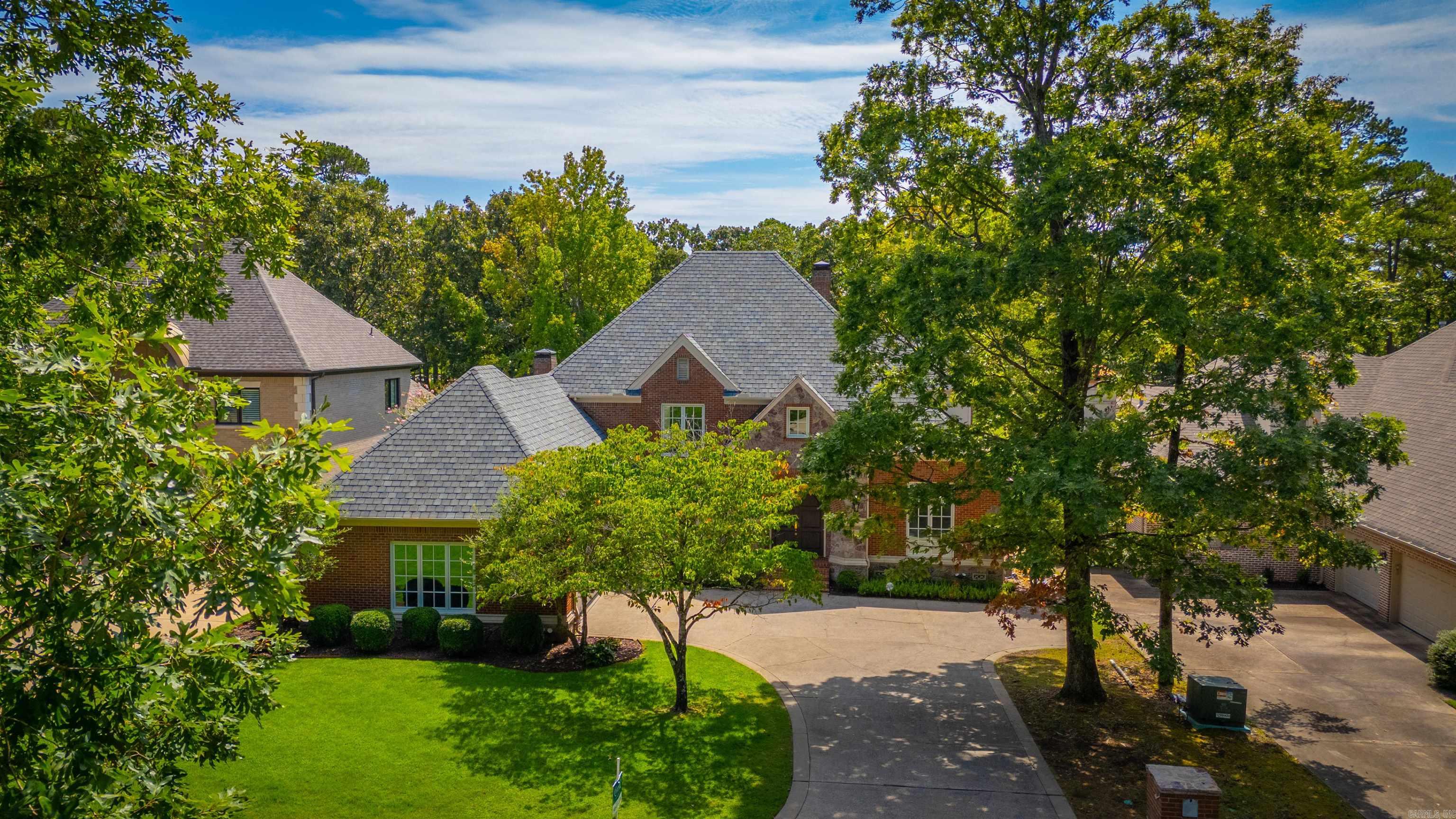 CHENAL VALLEY AVIGNON COURT - Residential