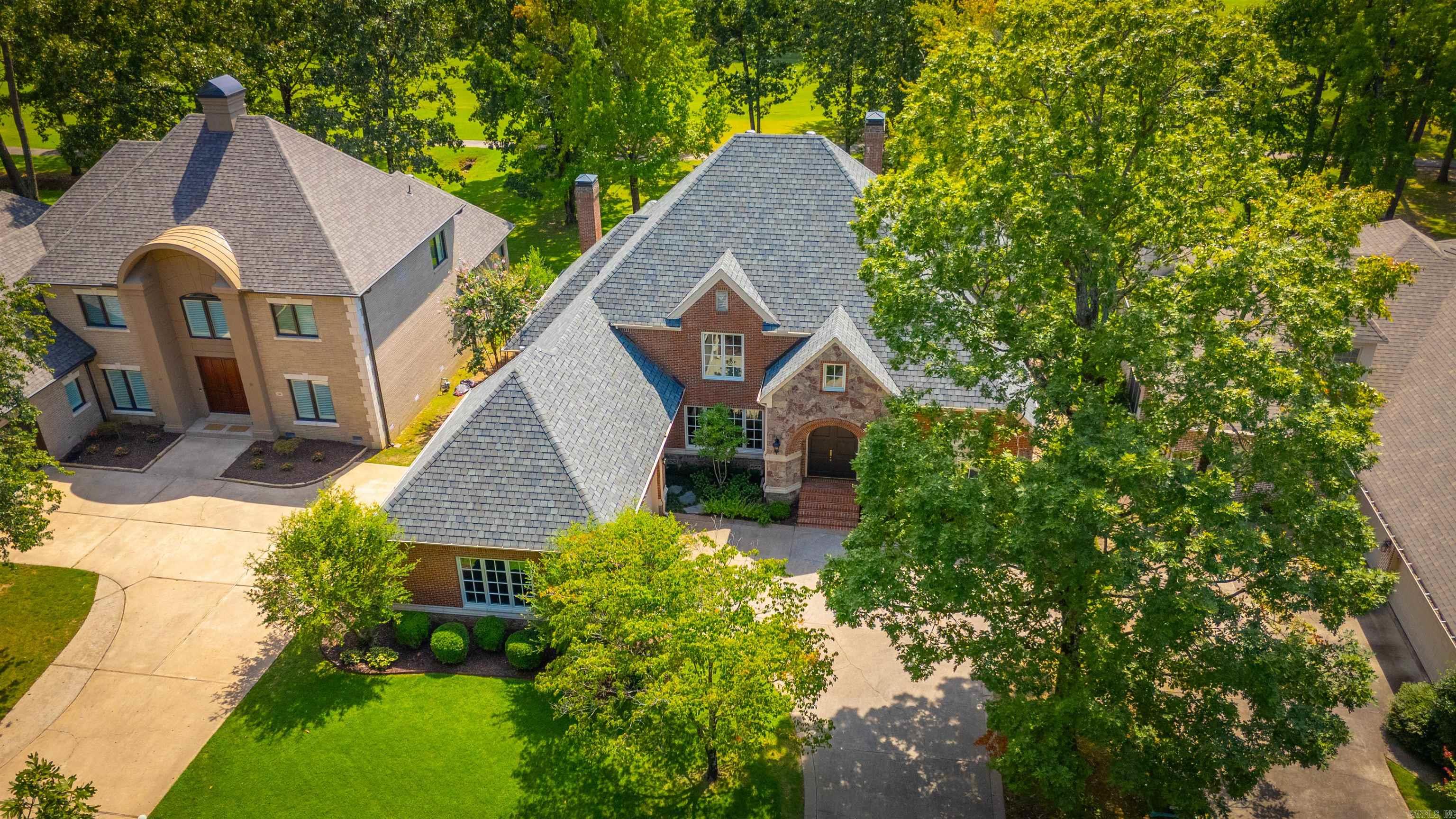 CHENAL VALLEY AVIGNON COURT - Residential