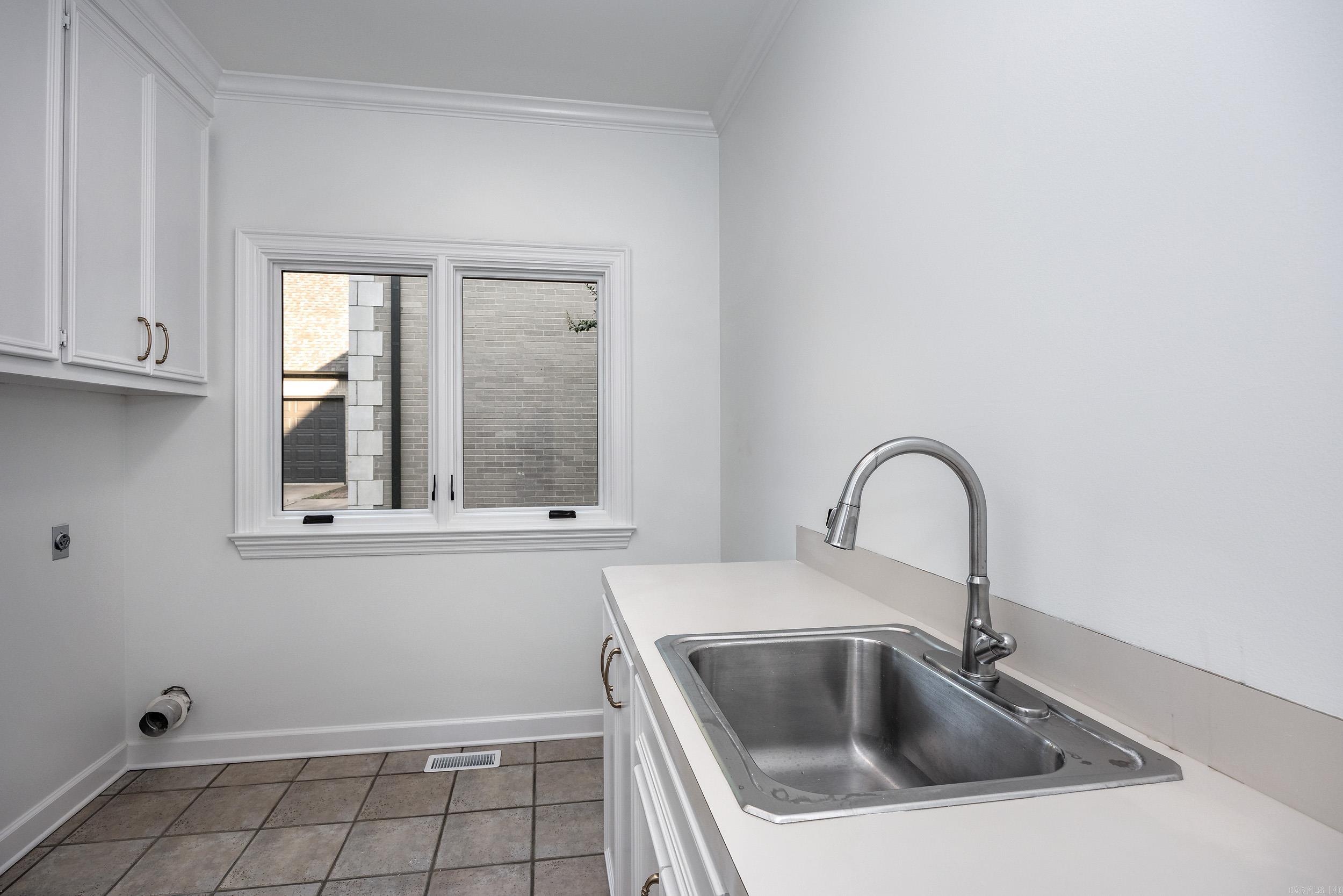 CHENAL VALLEY AVIGNON COURT - Residential