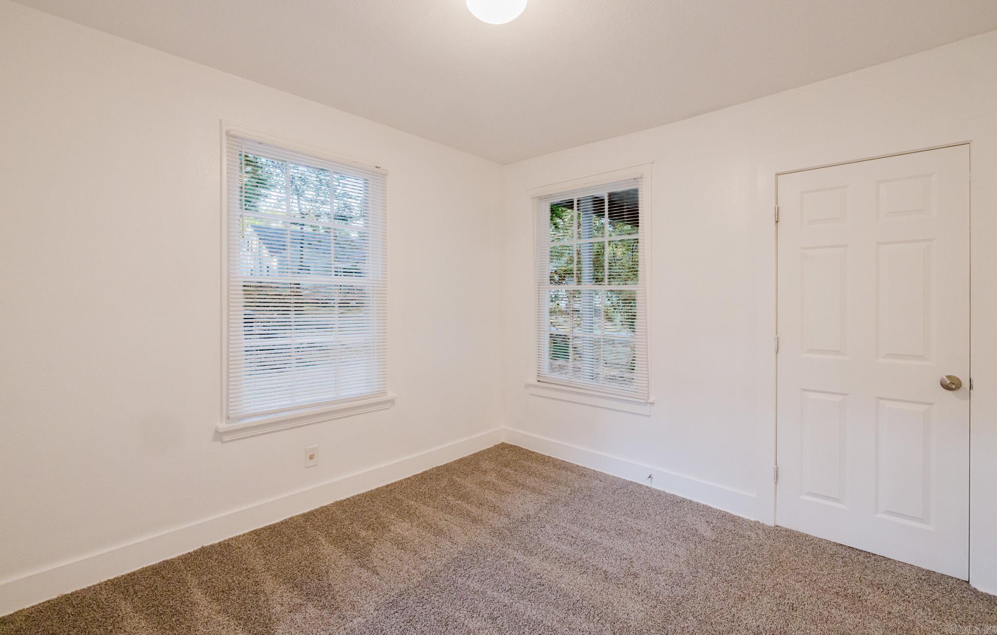 OAKHURST - Residential