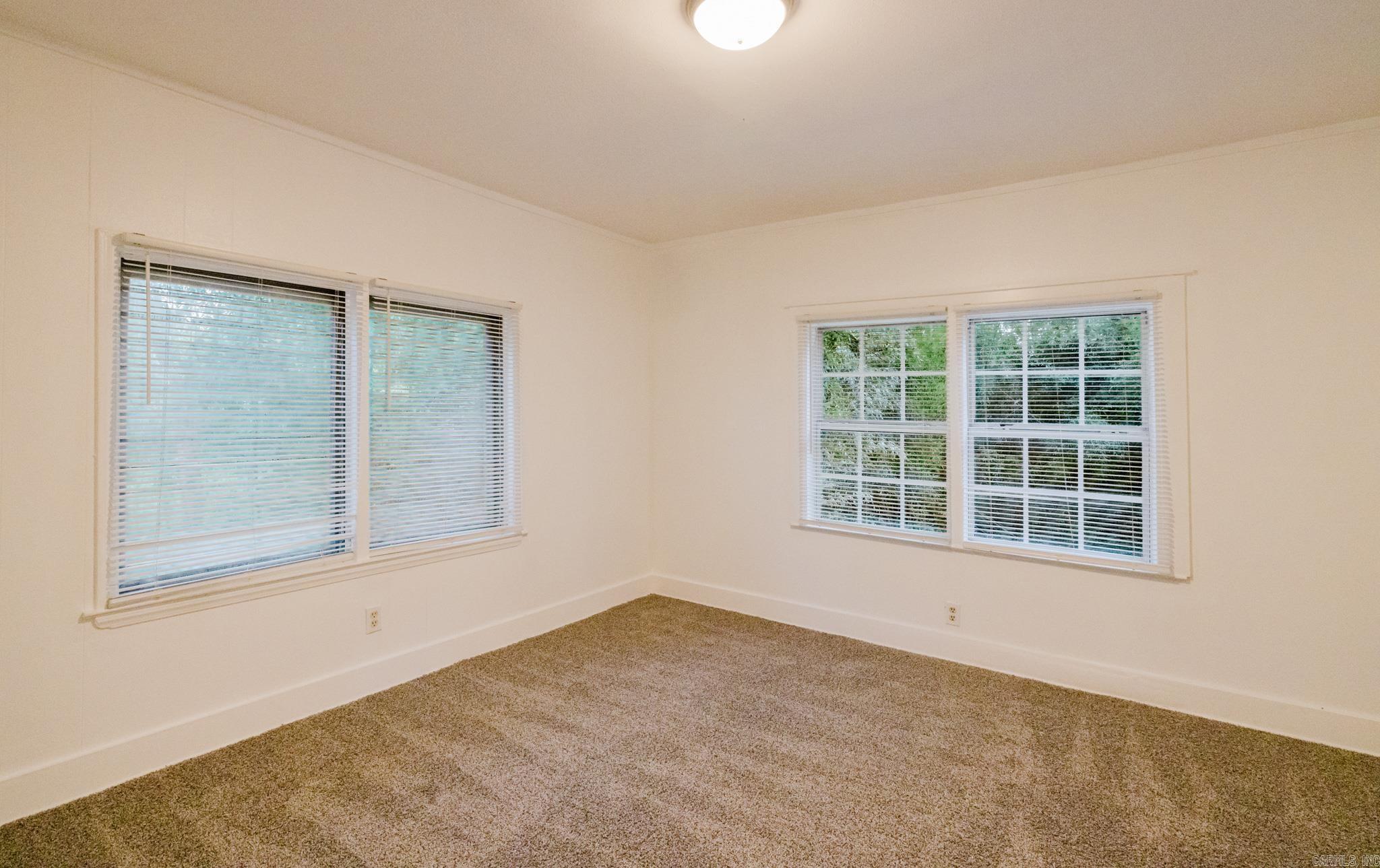 OAKHURST - Residential