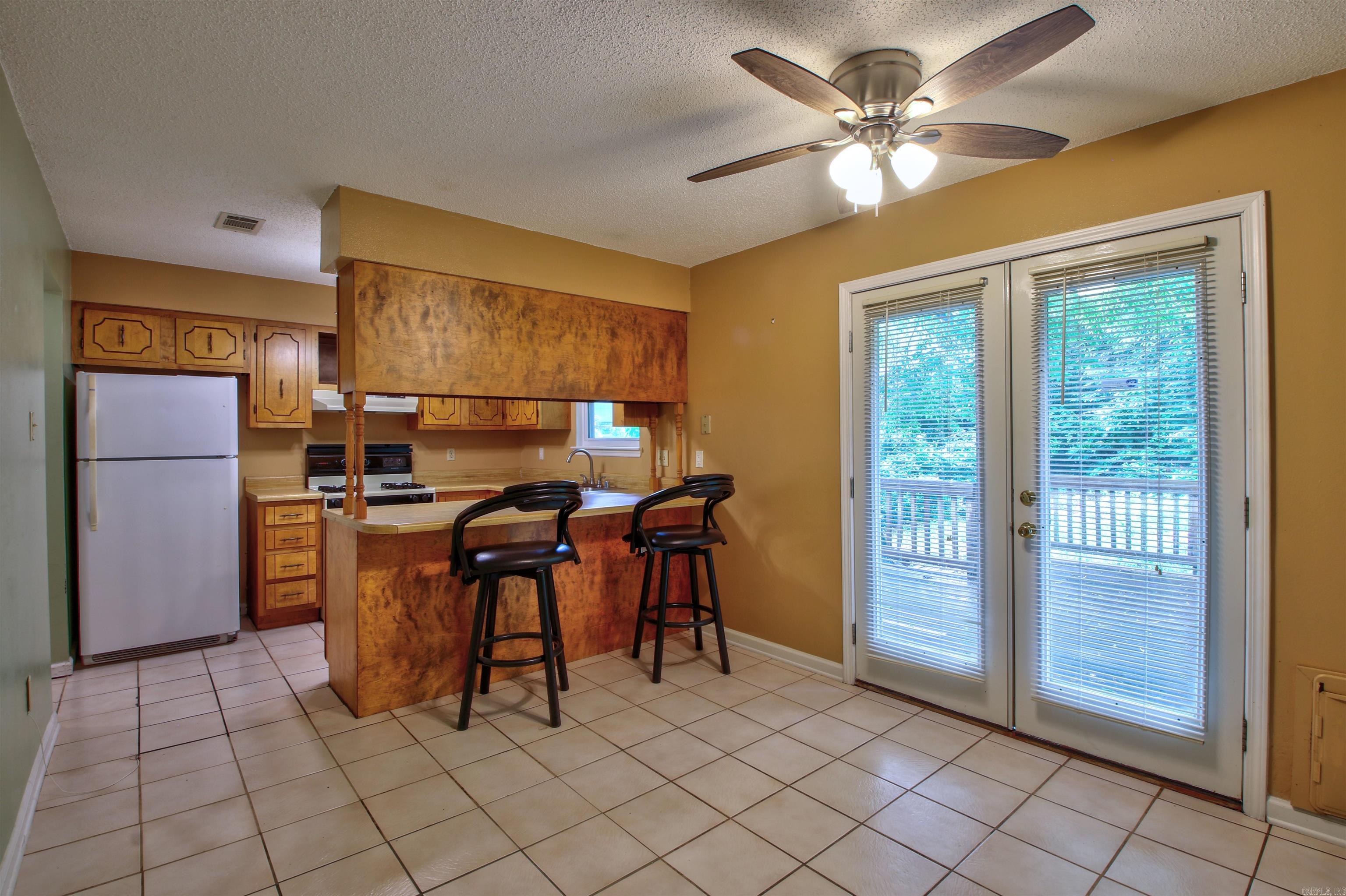 AZALEA PLACE - Residential