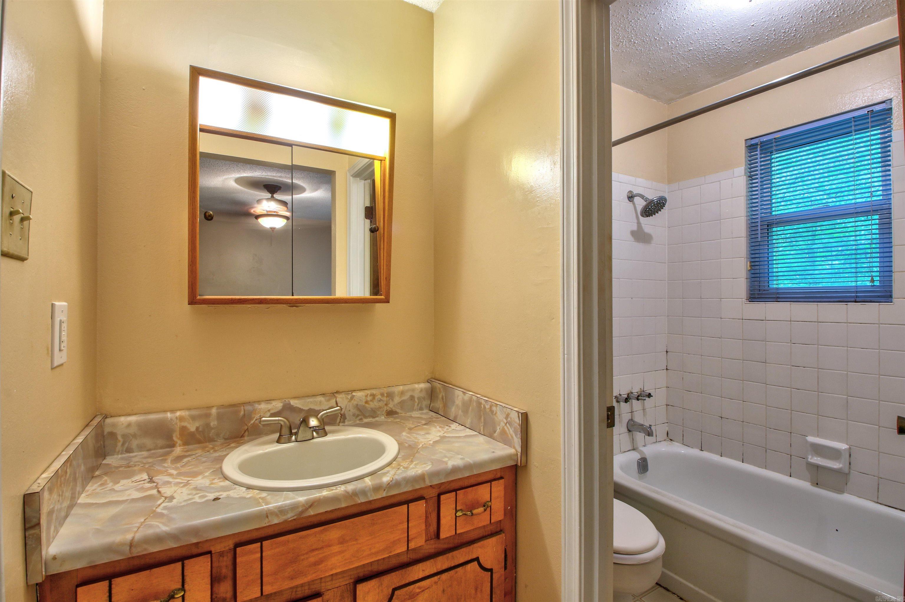 AZALEA PLACE - Residential