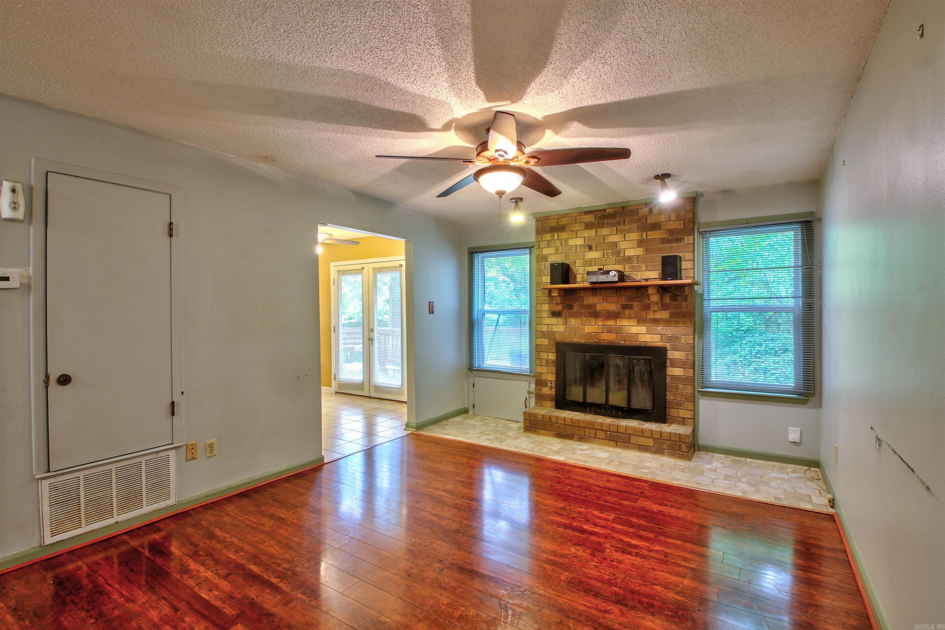 AZALEA PLACE - Residential