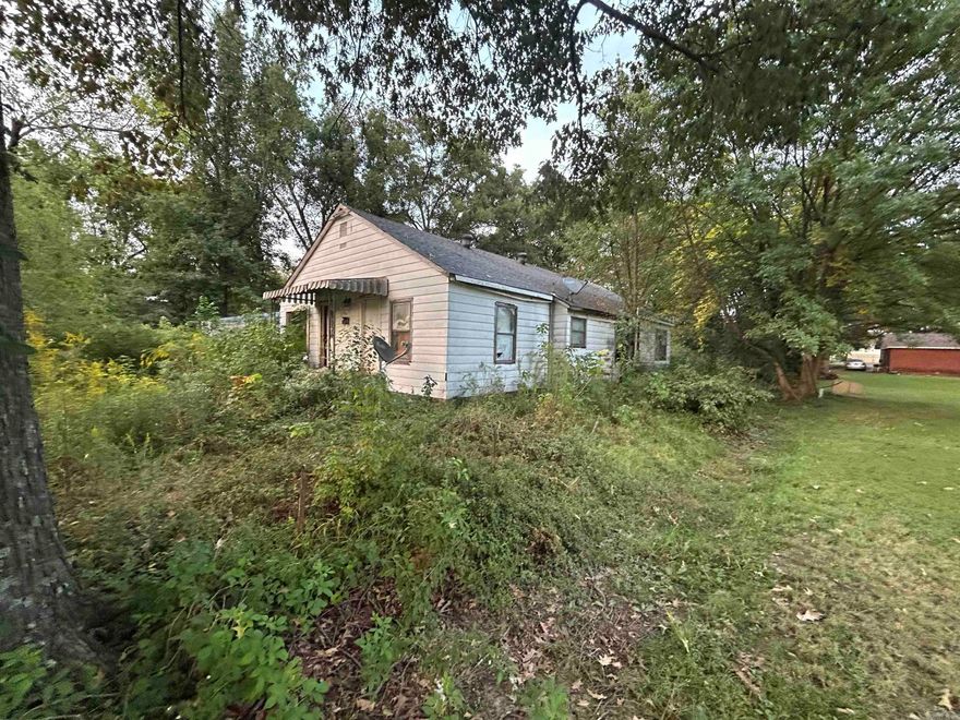 PROPERTY IS UNSAFE AND UNINHABITABLE. Significant safety concerns exist including flooring and ceiling conditions. DO NOT ENTER PROPERTY WITHOUT AGENT PRESENT. Property is being sold AS-IS, WHERE-IS, WITH ALL FAULTS. Buyer to verify all information and conduct inspections at buyer’s sole risk. Seller and listing broker make NO representations regarding safety or condition.