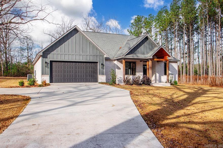 Beautiful Newer Home built in 2023, 4 bed 2 bath 2000 sqft home with 36x30 shop with power. This home features an open concept with accent fireplace and gorgeous kitchen.  Sitting on 1.25 acres of land but minutes from local schools this is a rare find.  Call us today!