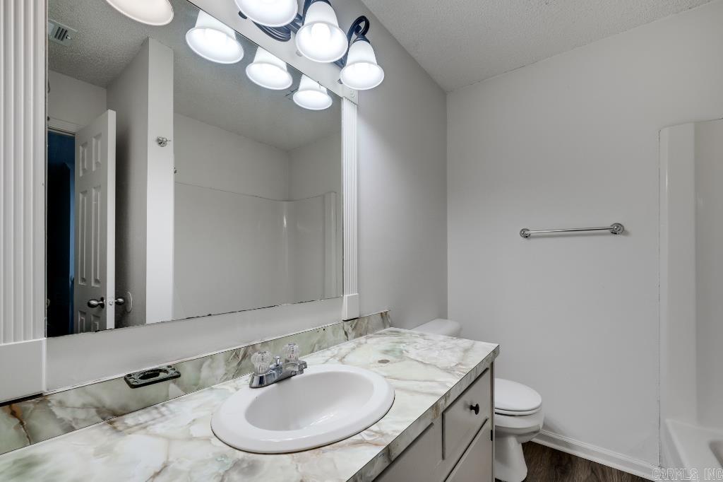 CARDINAL VALLEY - Residential