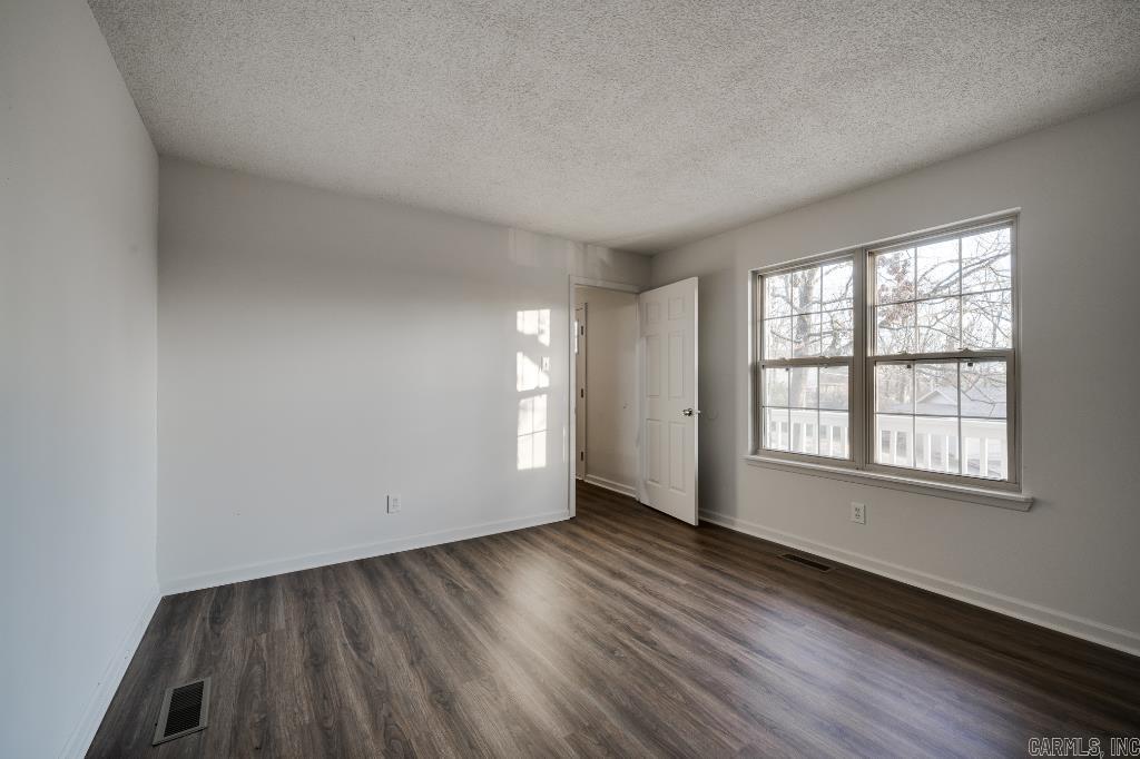 CARDINAL VALLEY - Residential