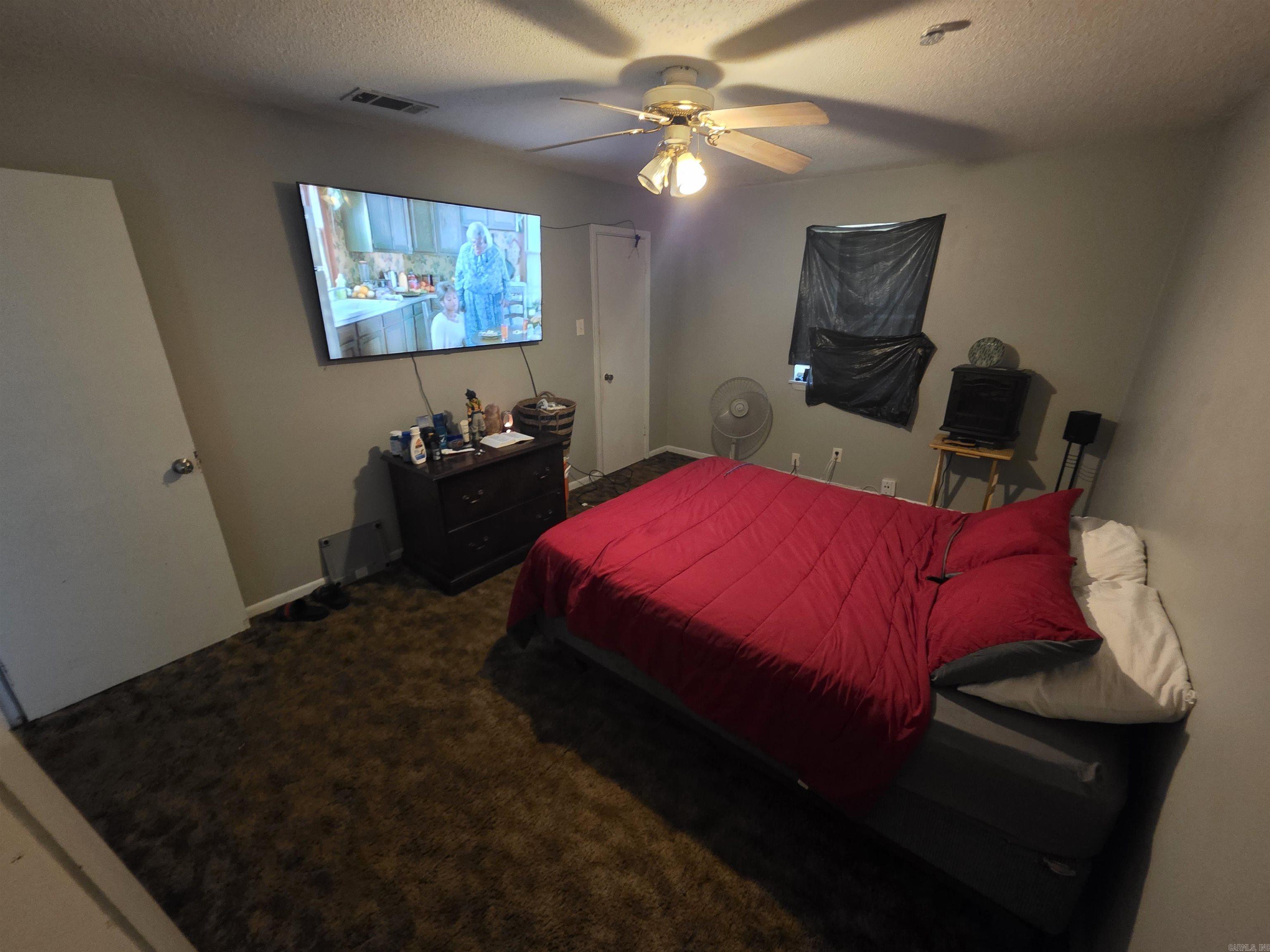 Royal Manor - Residential Income