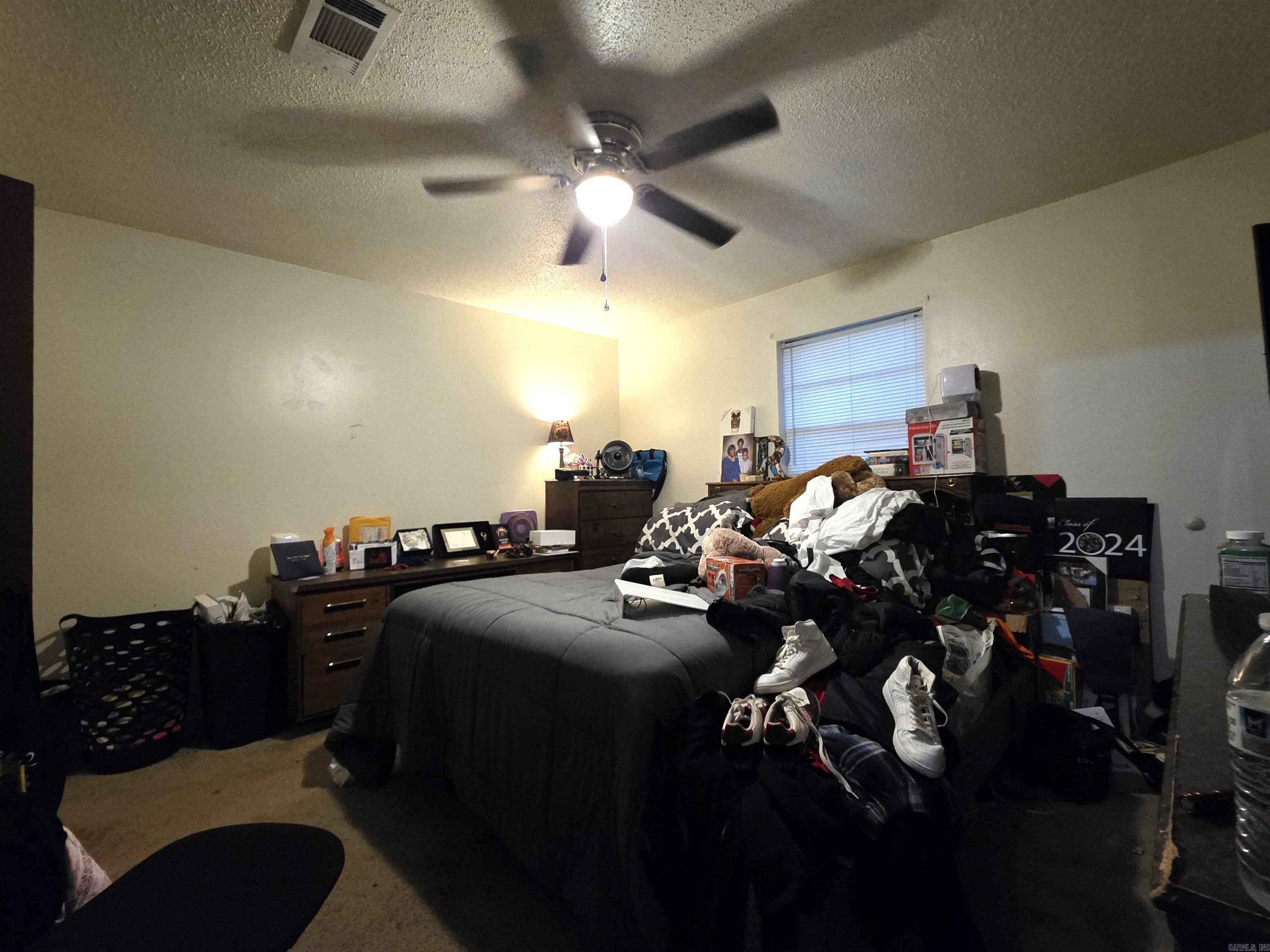 Royal Manor - Residential Income