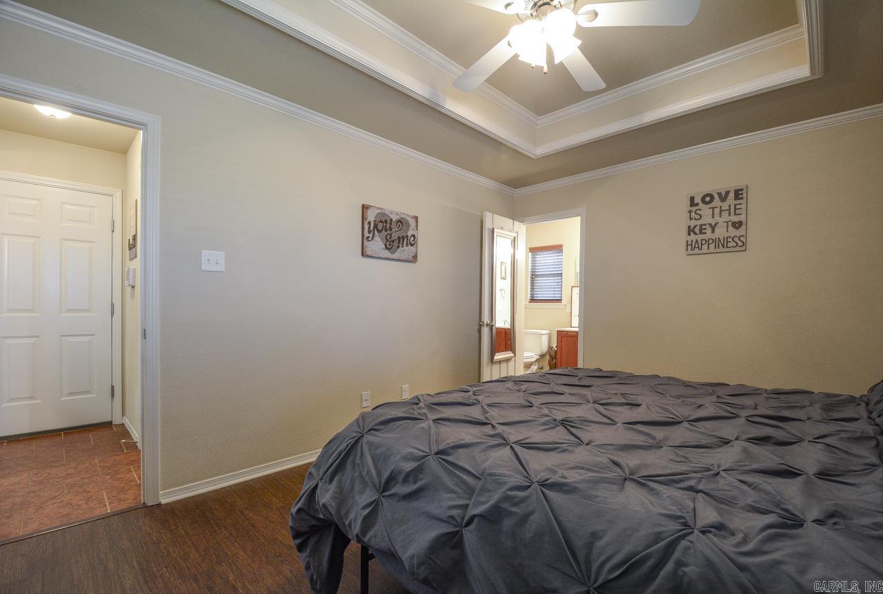 PARKWAY MEADOWS - Residential