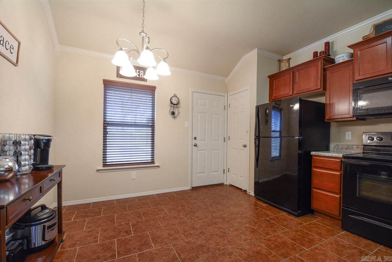 PARKWAY MEADOWS - Residential