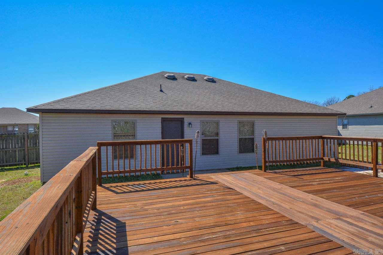 PARKWAY MEADOWS - Residential