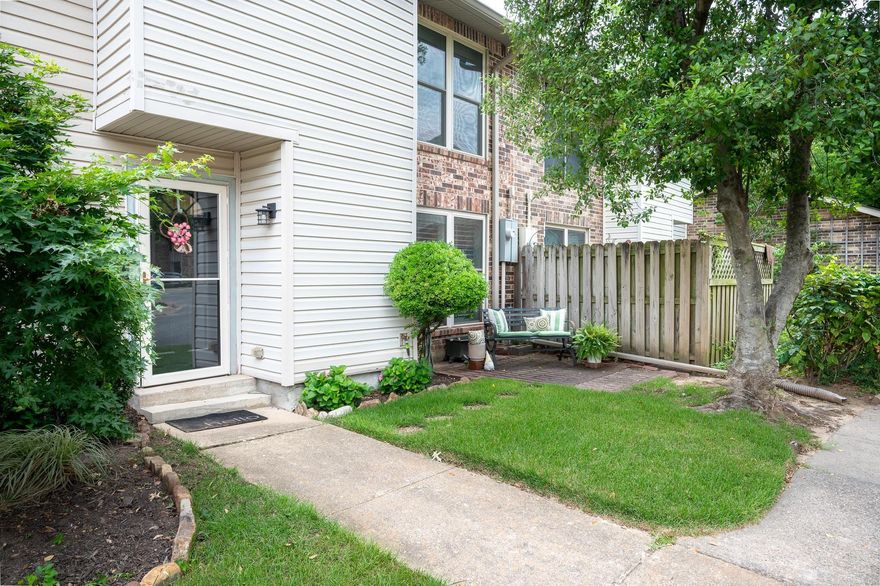 Beautifully updated and move-in ready condo in a prime Little Rock location close to shopping, dining options and major highway access. A great floor plan provides a peaceful, private oasis with 2 living areas and an updated kitchen with  stone countertops, pretty backsplash and nice storage. Kitchen/dining combo with breakfast bar and pass through. Large great room with access to enclosed sunroom that is nicely finished. Powder room down. Upstairs find 3 bedrooms and 2 full baths. The master suite bath is updated and beautiful. Convenient upstairs laundry space and additional wallk-in closet. Stress free and attractive LVP flooring throughout. Plantation shutters. Inviting backyard with patio is a manageable size and fully fenced. Sunroom measures 16'x8' and is not included in the square footage. This meticulously maintained home is so charming and truly move-in ready!