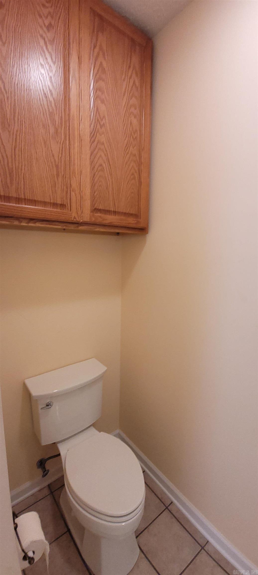 COLONIAL ACRES - Residential