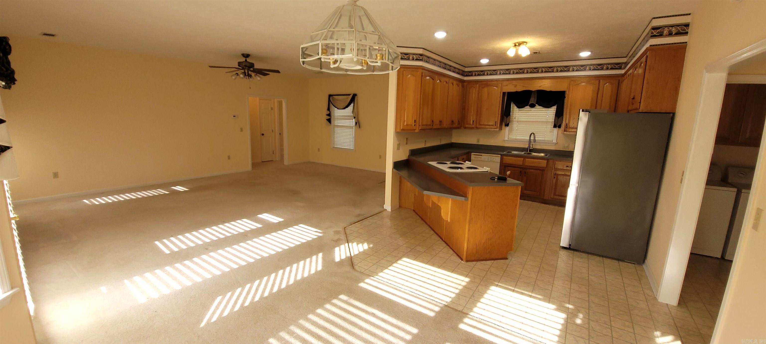 COLONIAL ACRES - Residential