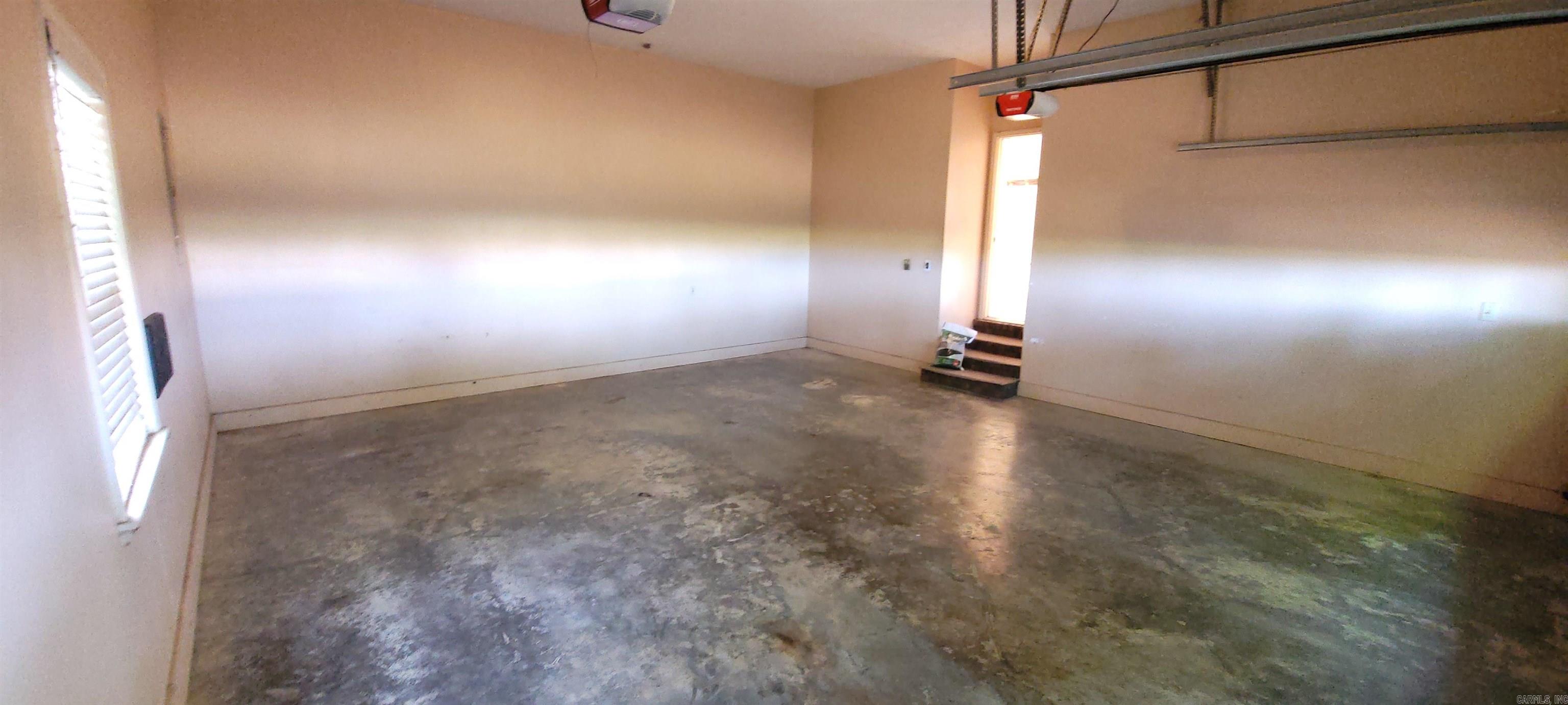 COLONIAL ACRES - Residential