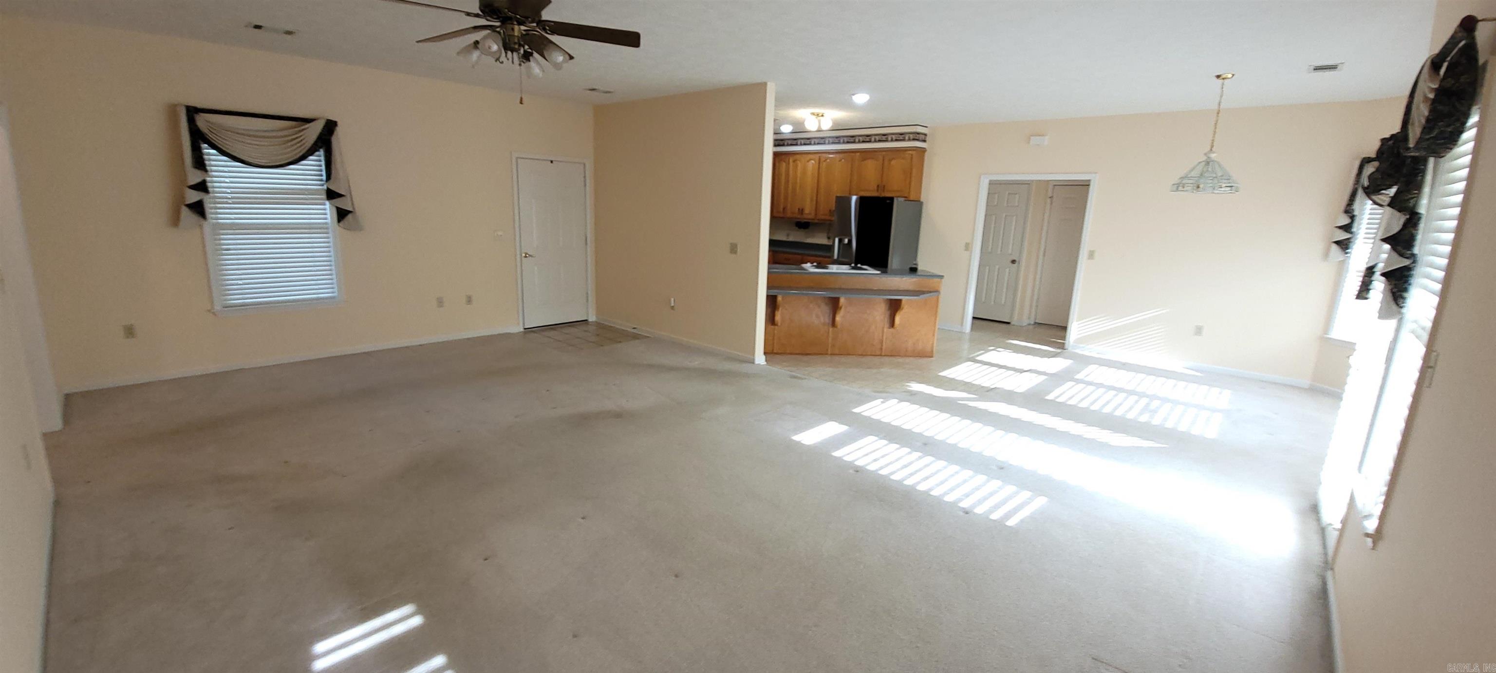 COLONIAL ACRES - Residential