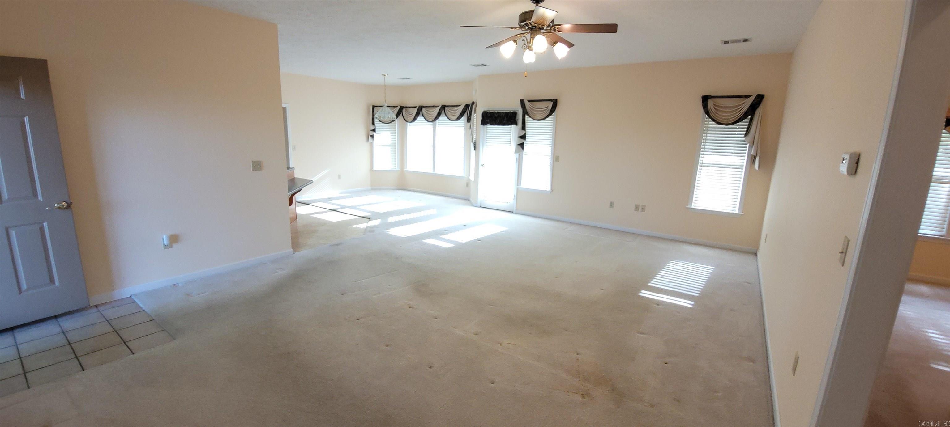 COLONIAL ACRES - Residential