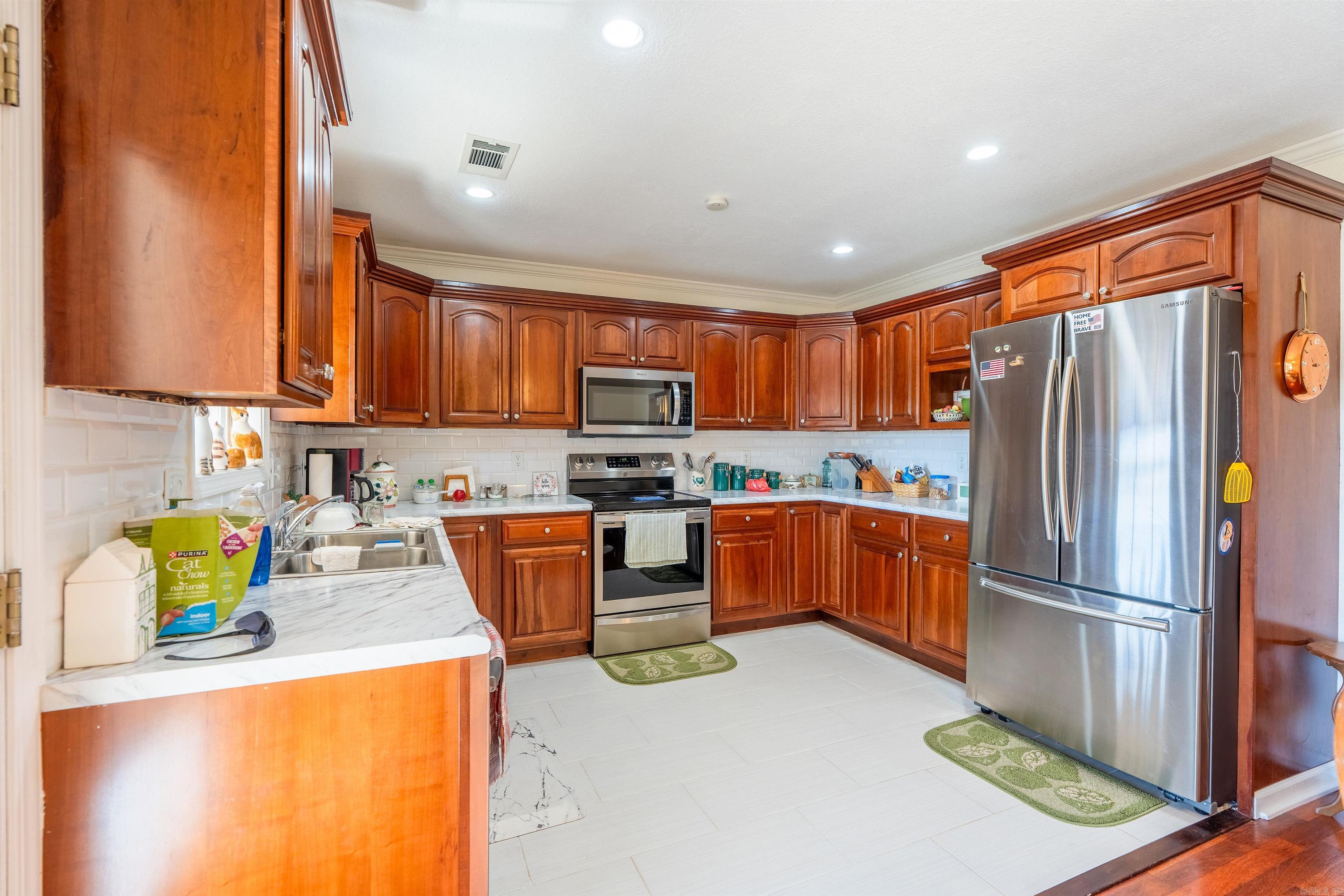 VALLEY ELMS S/D - Residential