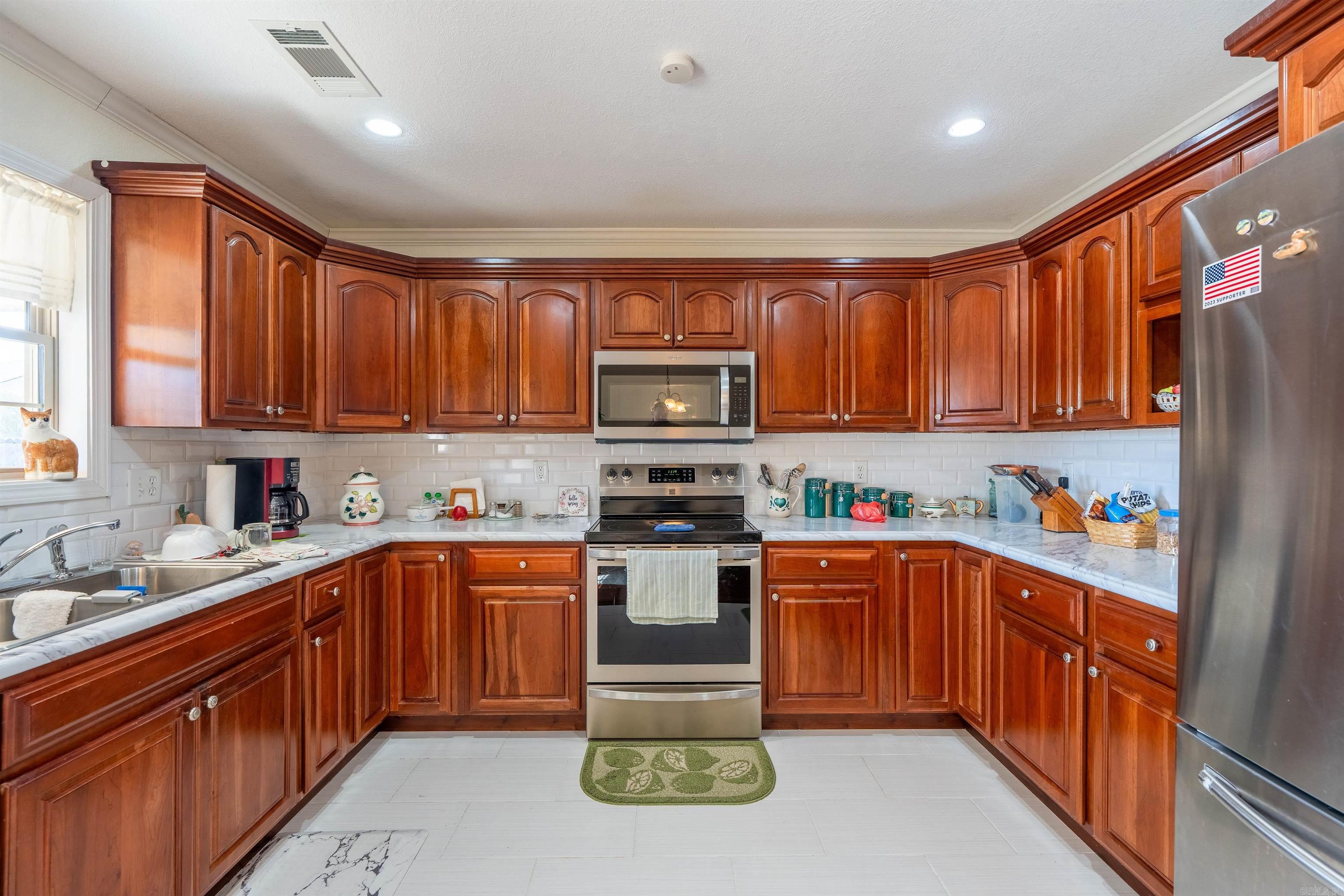 VALLEY ELMS S/D - Residential