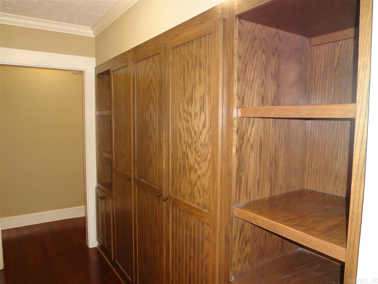 CITY OF LR L1 - Residential