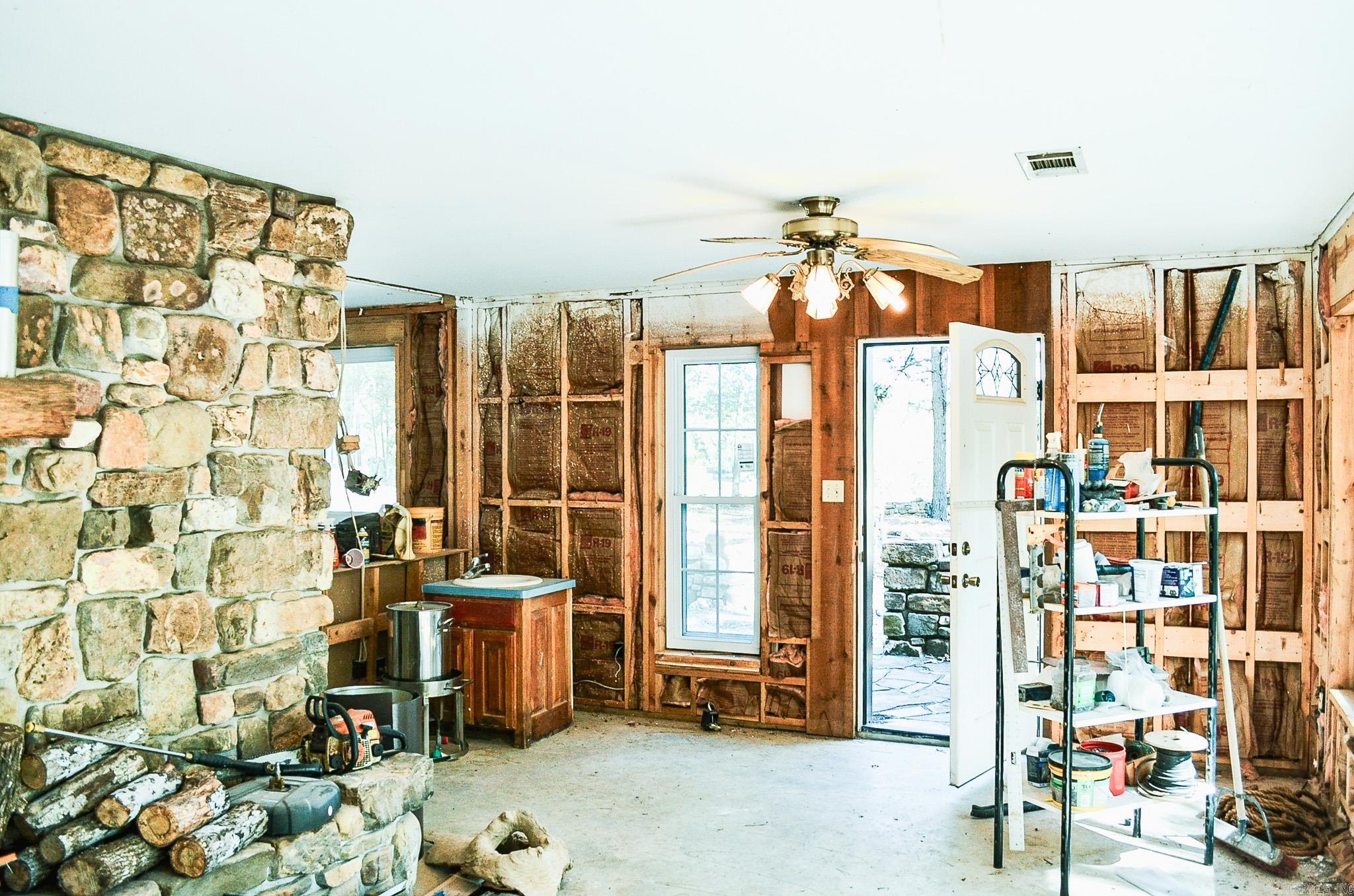 HOT SPRINGS VALLEY ESTATES - Residential