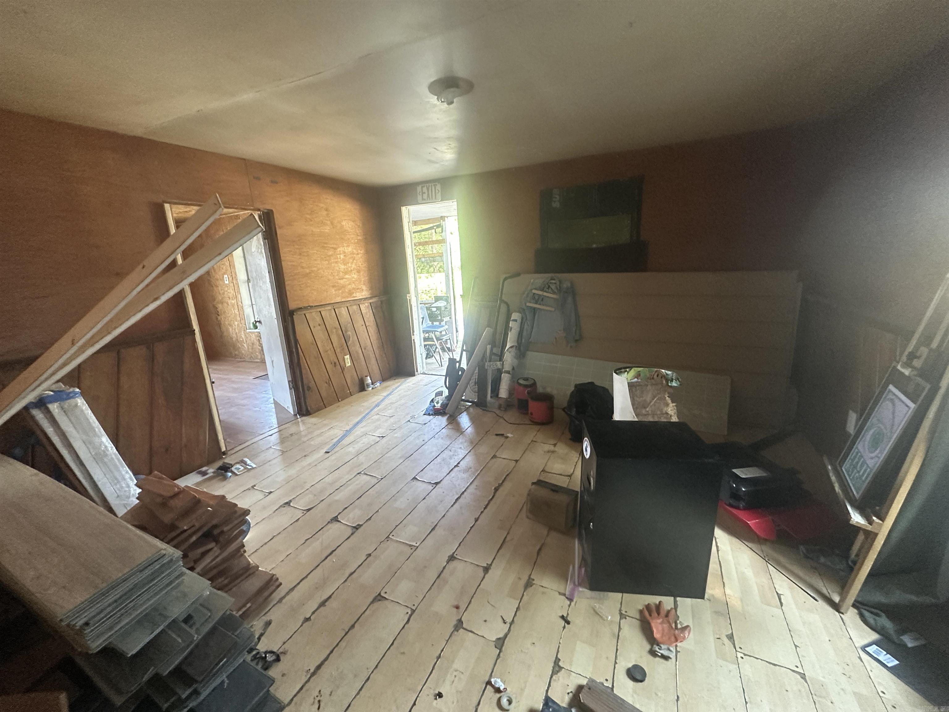 MAXFIELD EAST - Residential