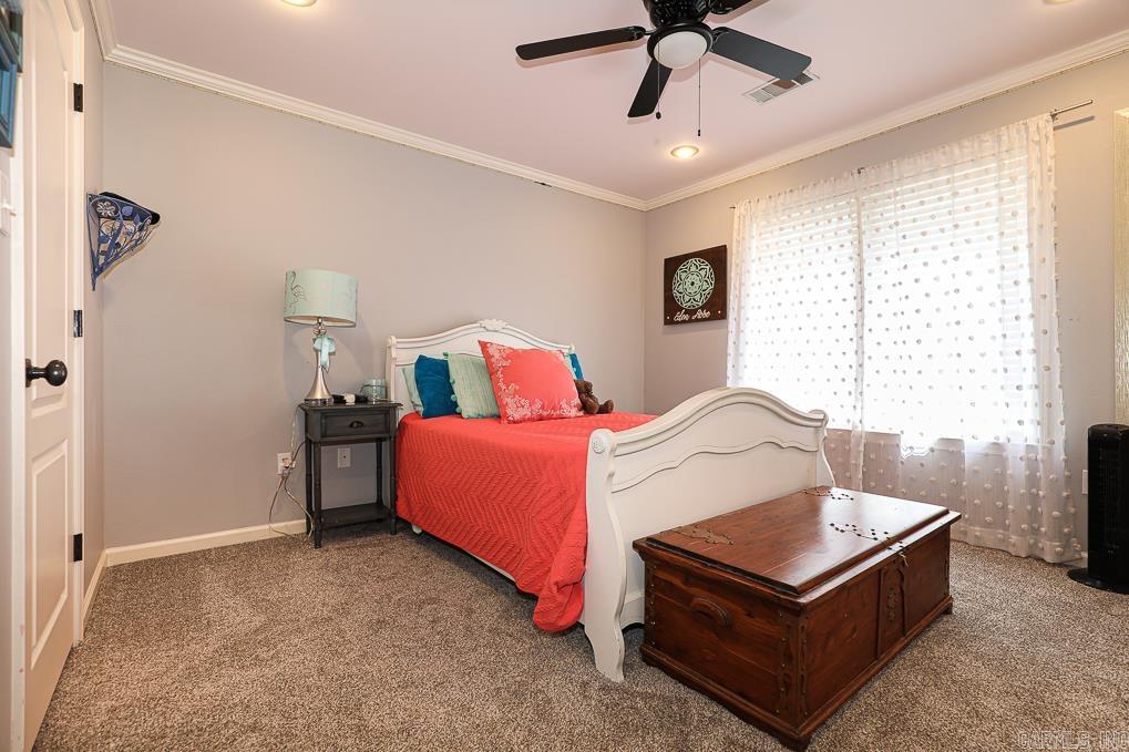 LONGHILLS VILLAGE - Residential