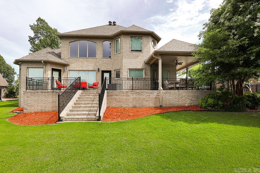 LONGHILLS VILLAGE - Residential