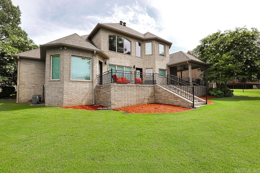 LONGHILLS VILLAGE - Residential