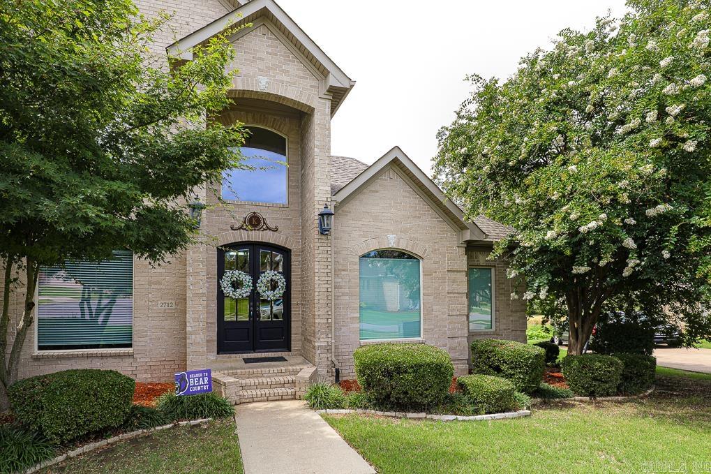 LONGHILLS VILLAGE - Residential