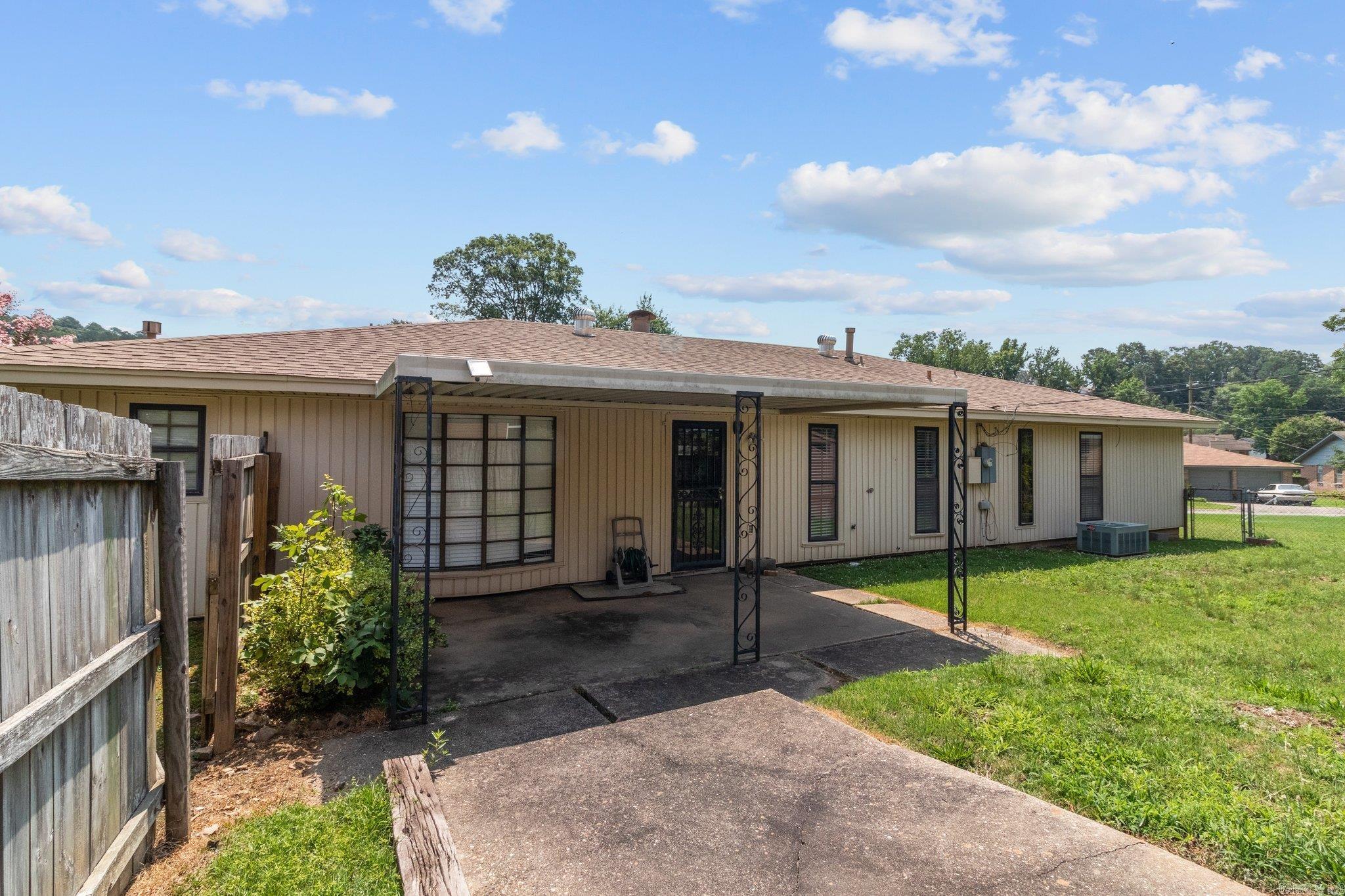 LINDENWOOD - Residential