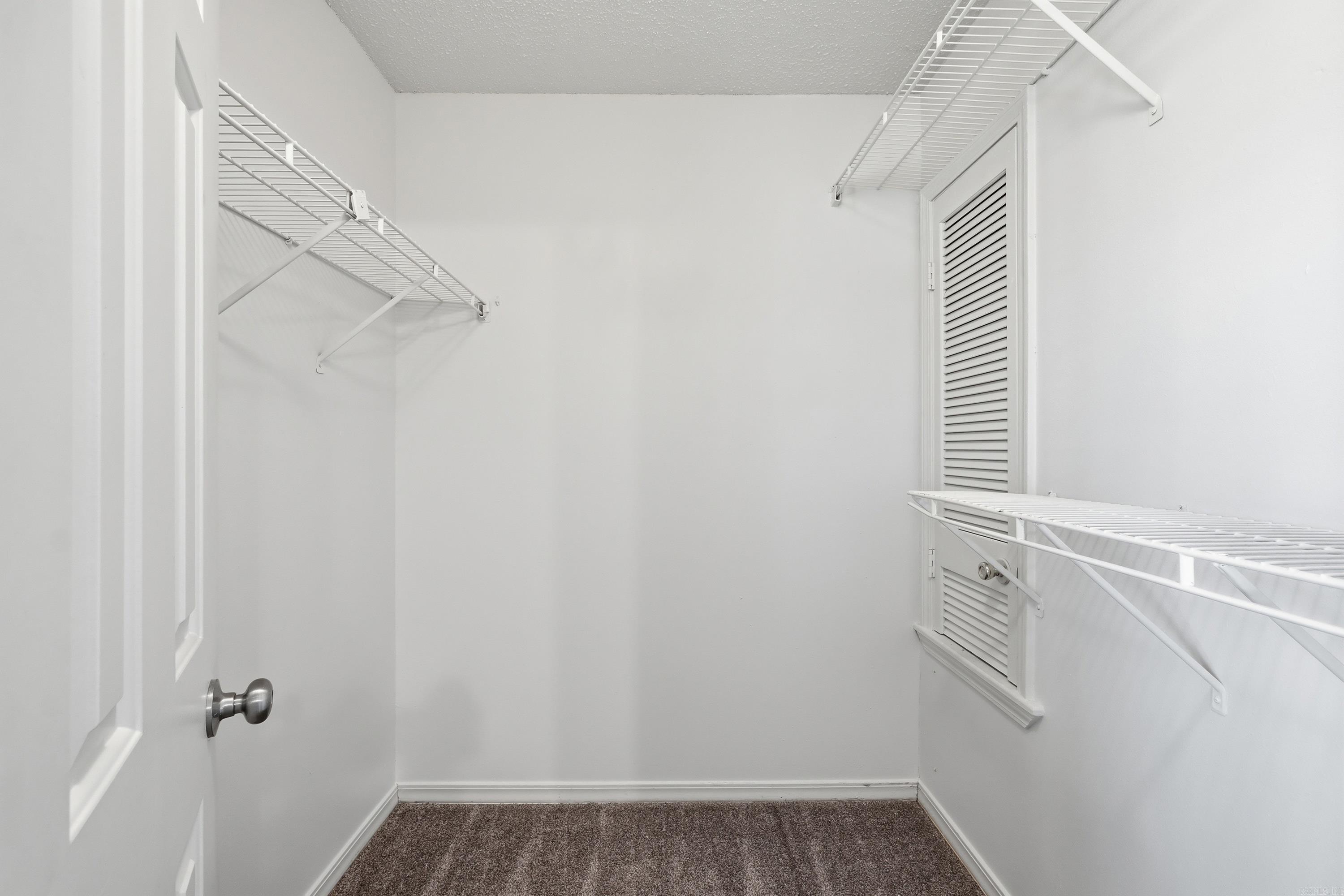 CARRIAGE COURTS - Residential