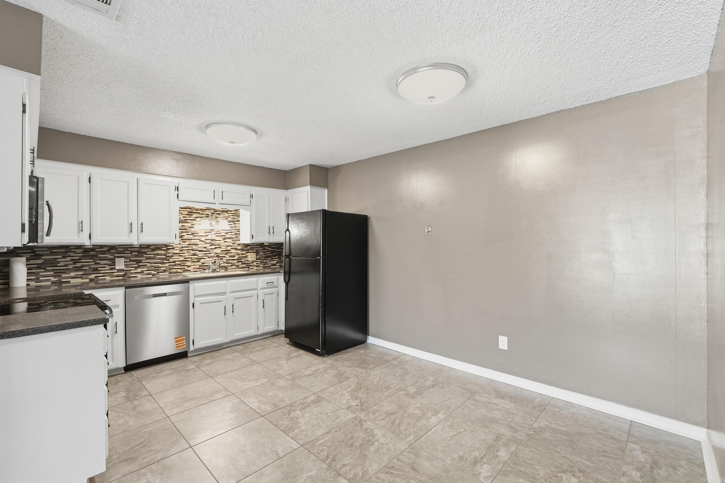 CARRIAGE COURTS - Residential