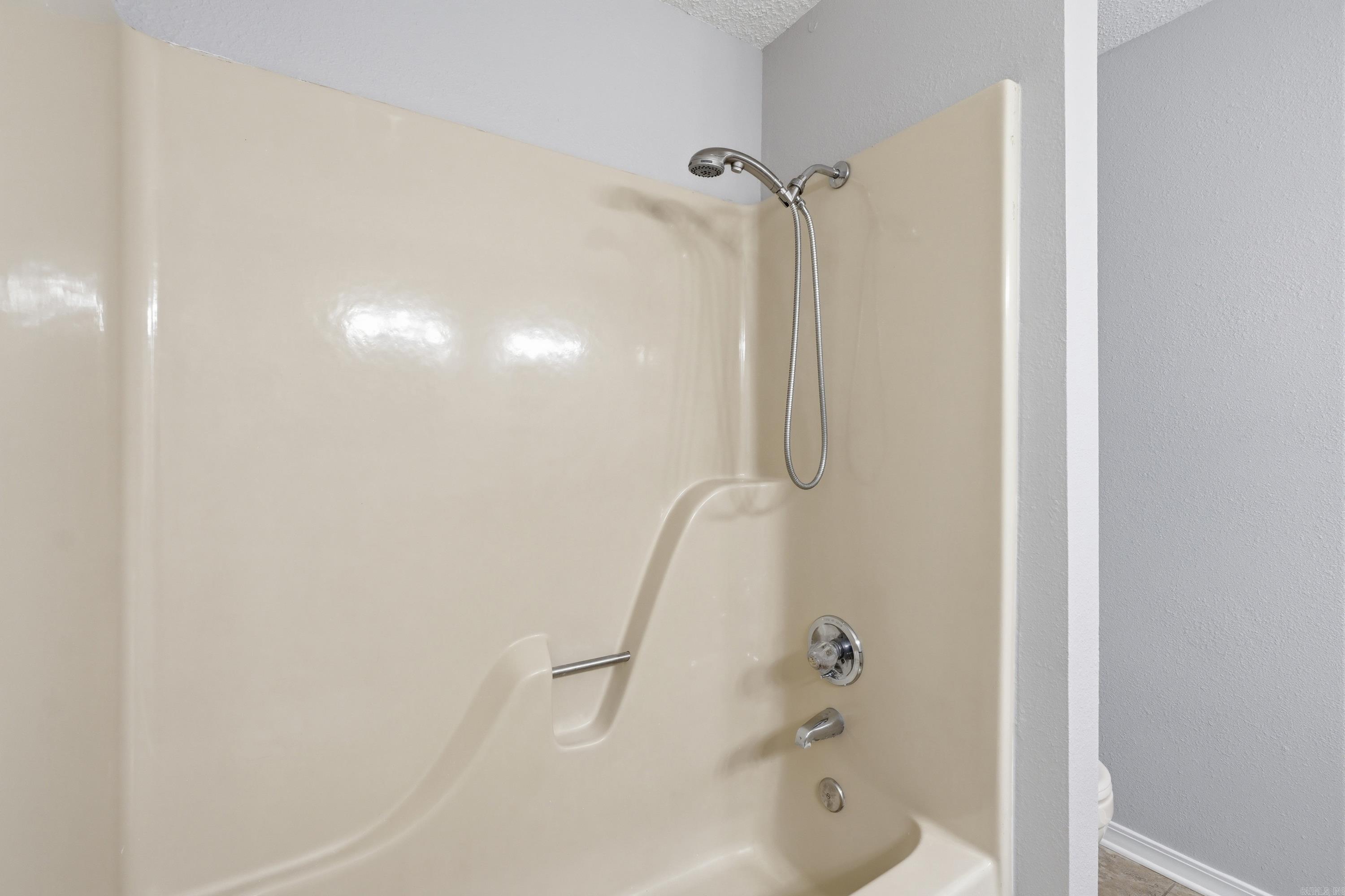 CARRIAGE COURTS - Residential