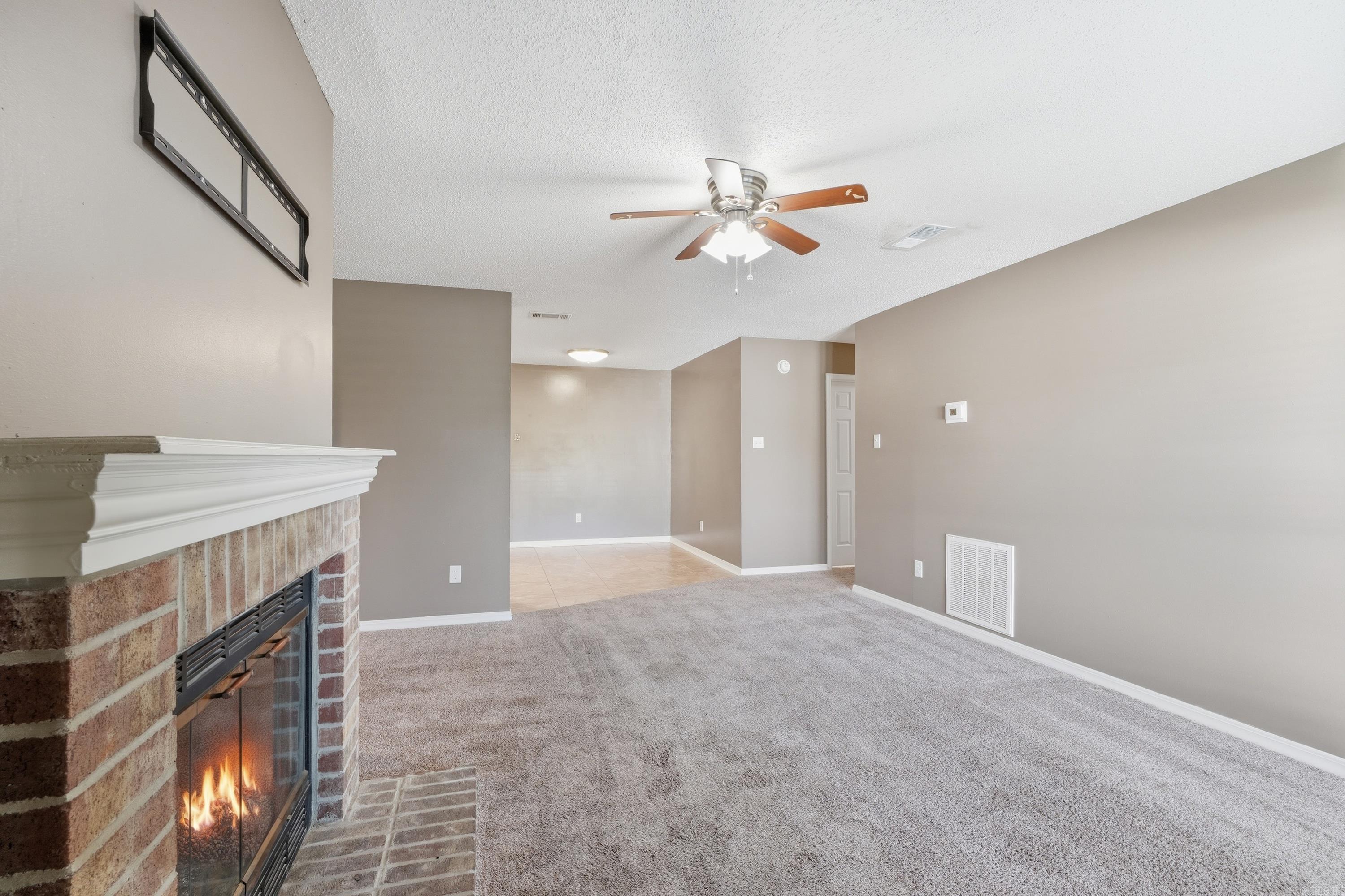 CARRIAGE COURTS - Residential