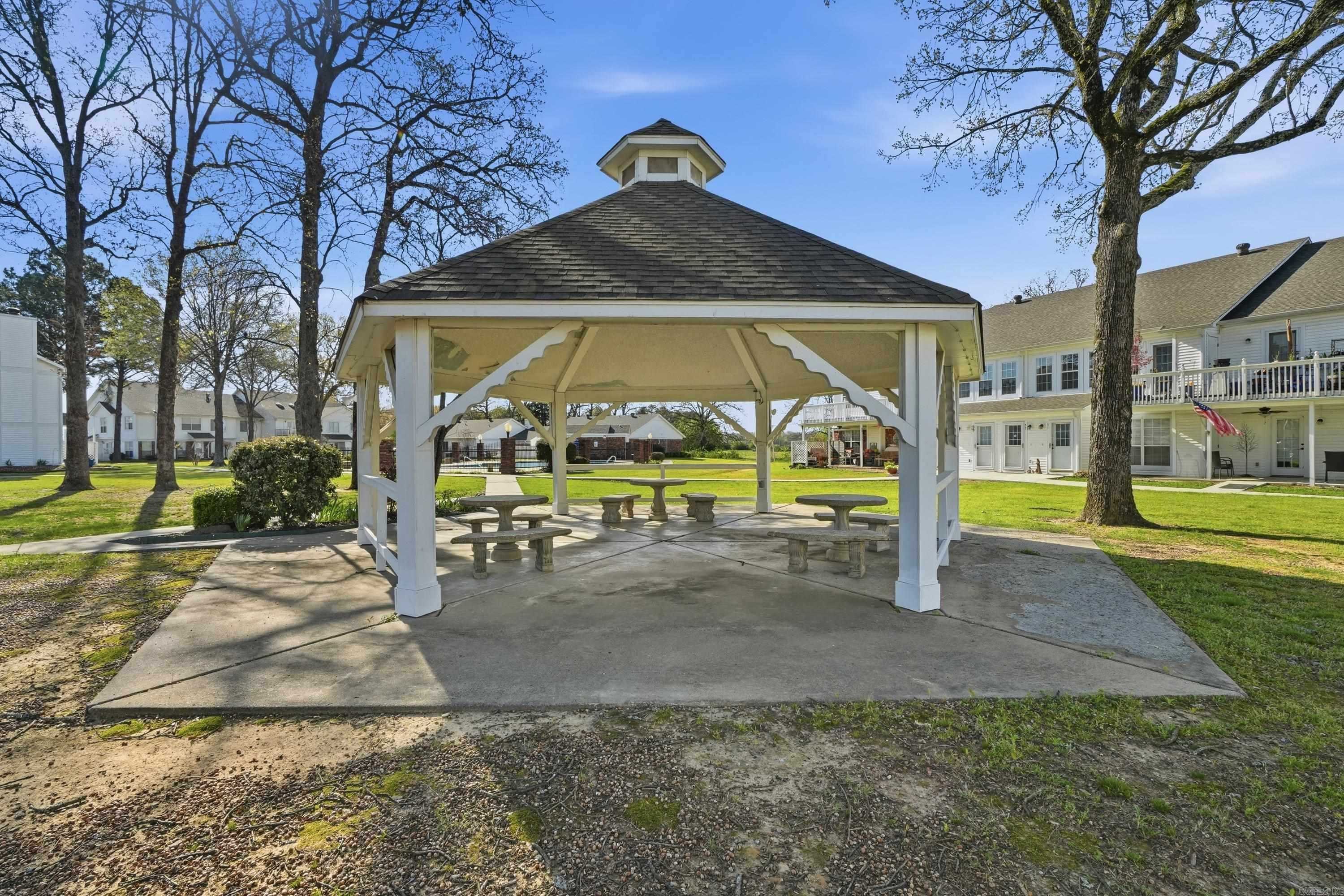 CARRIAGE COURTS - Residential